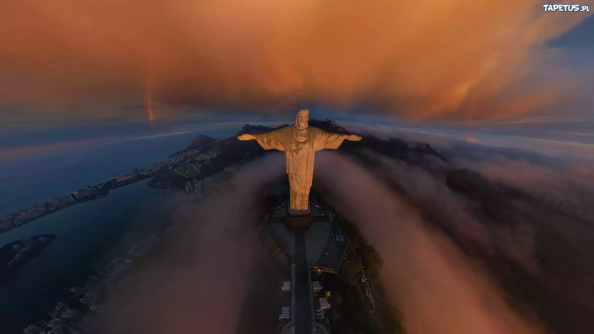 Brazylia, Rio de Janeiro, Statua Chrystusa Zbawiciela, Chmury, Mgła