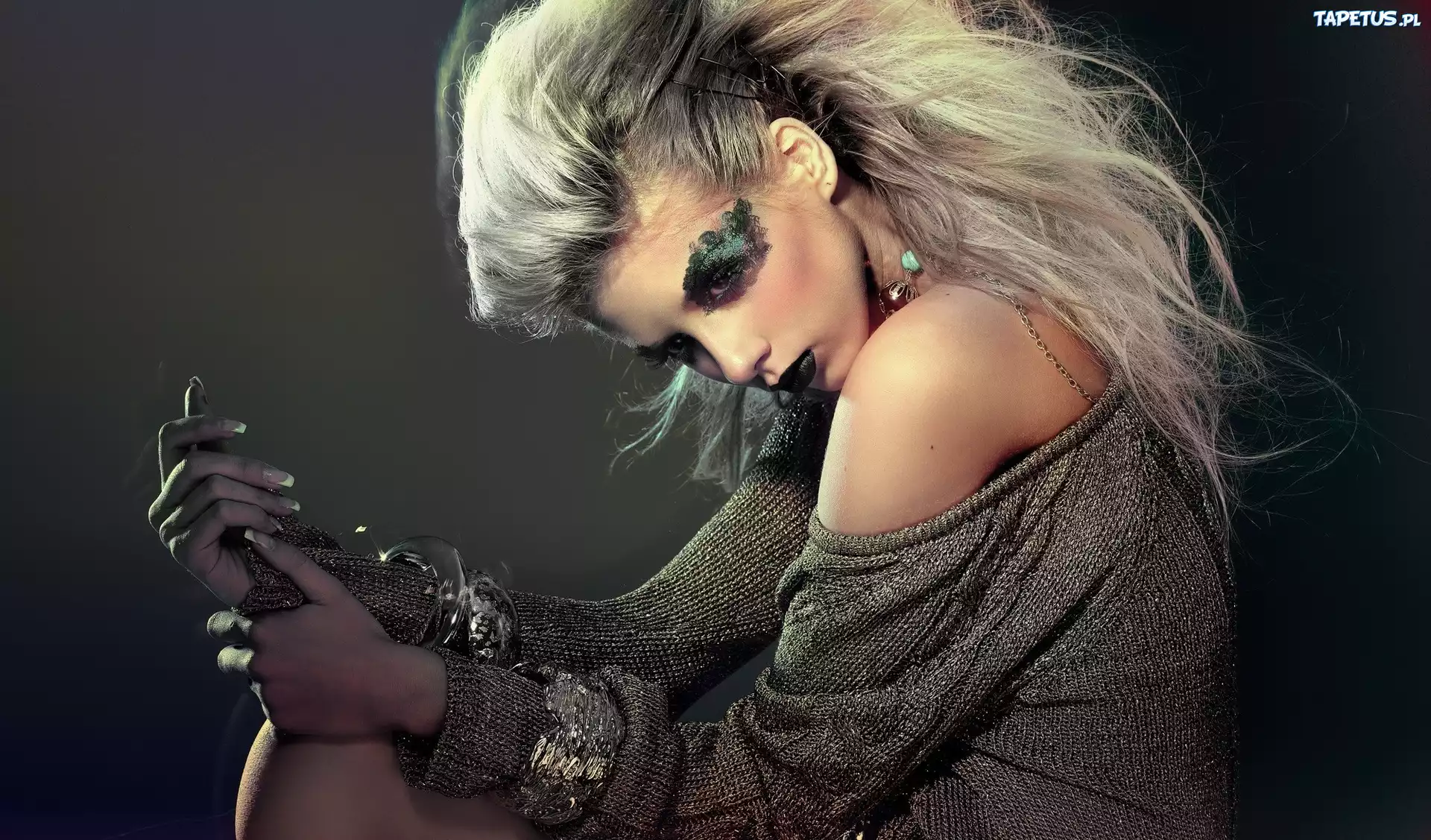 Ekaterina Fetisova, Moda, Styl, Makijaż, Biżuteria
