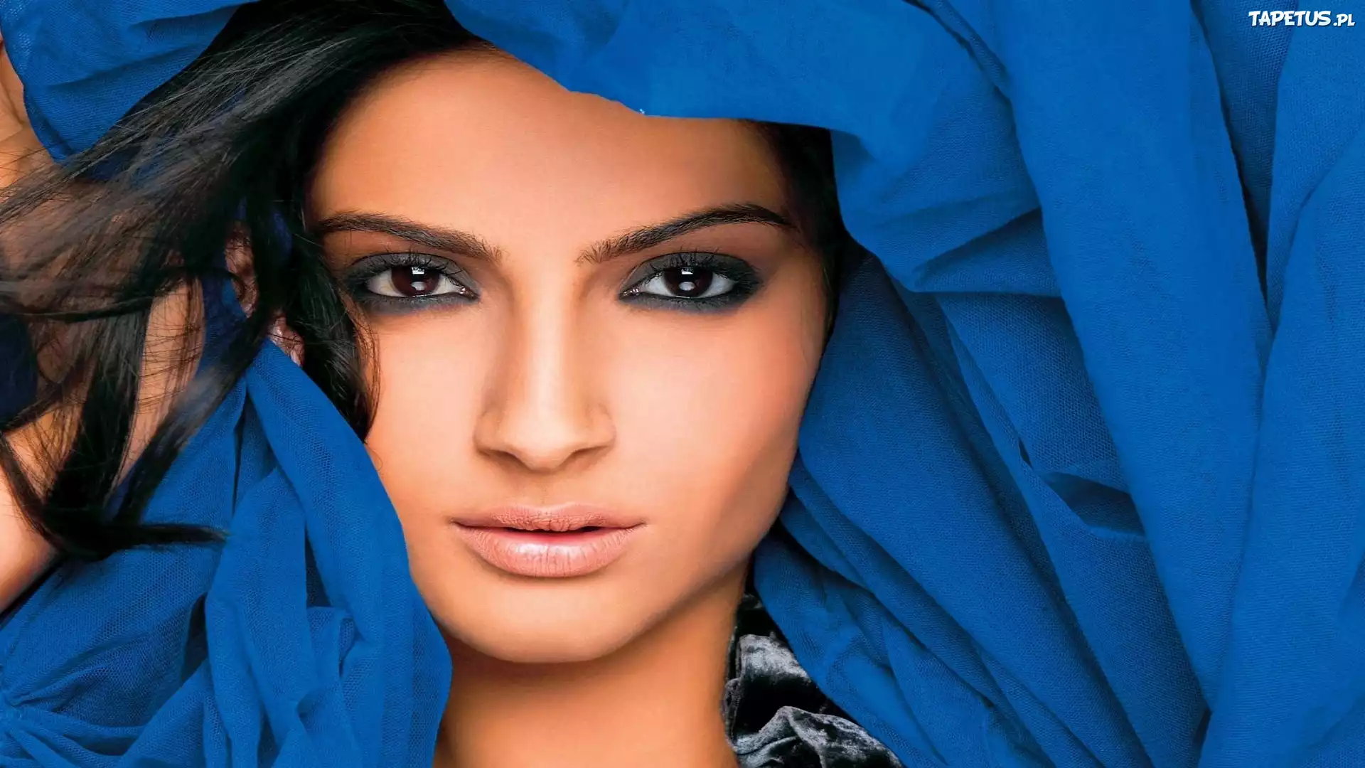 Sonam Kapoor, Makijaż
