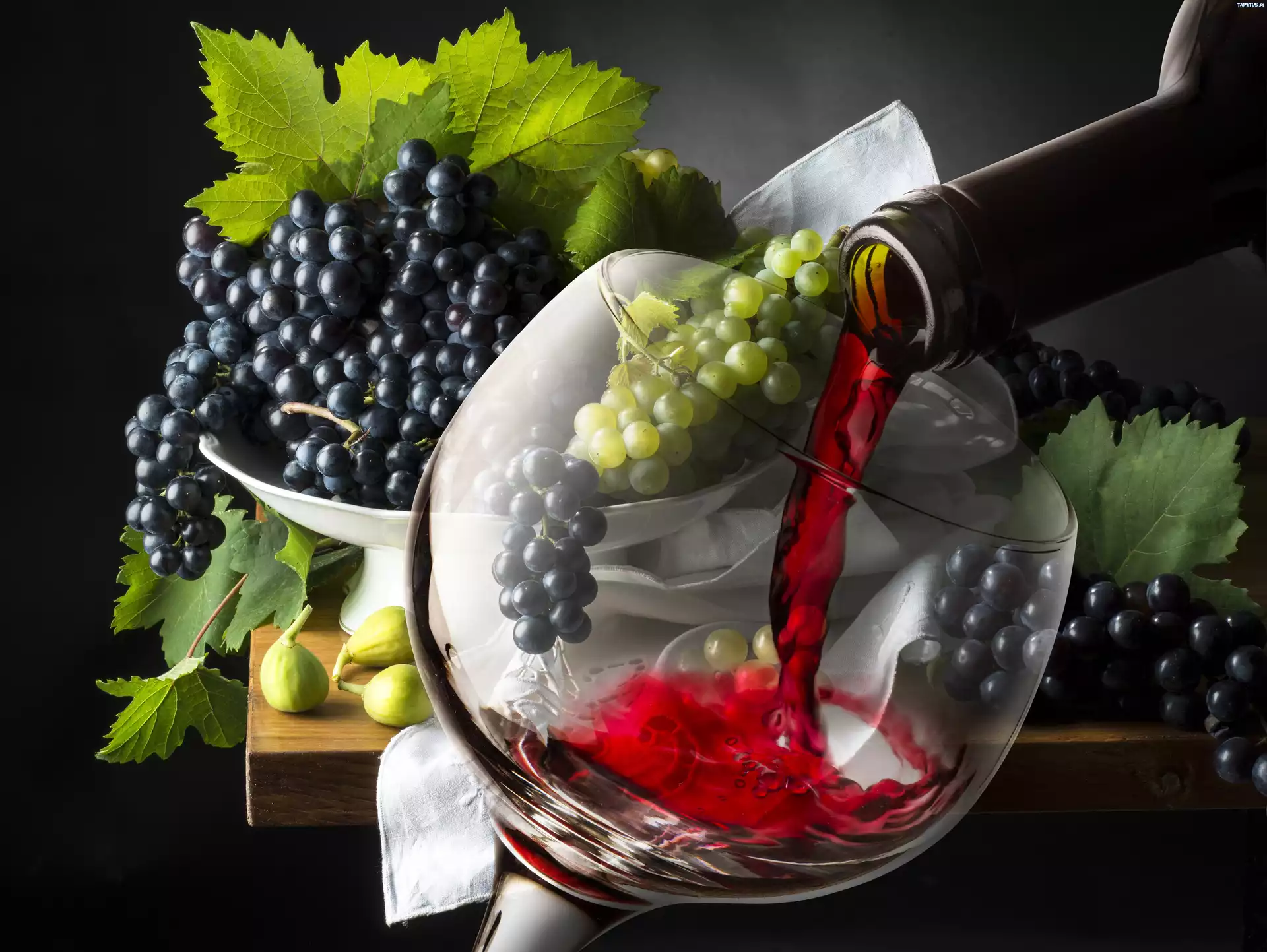 Вино гру. Вино и виноград. Красное виноградное вино. Виноград в бокале. Виноград виноделие.
