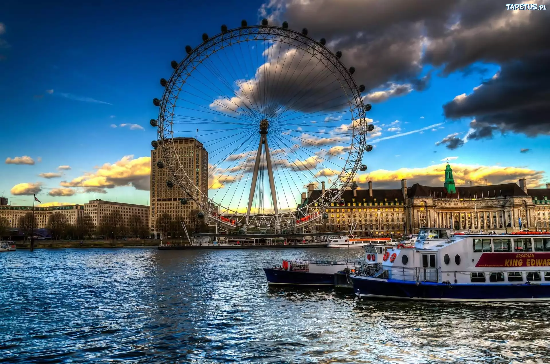 London Eye, Tamiza, Statki, Chmury, Londyn, Anglia