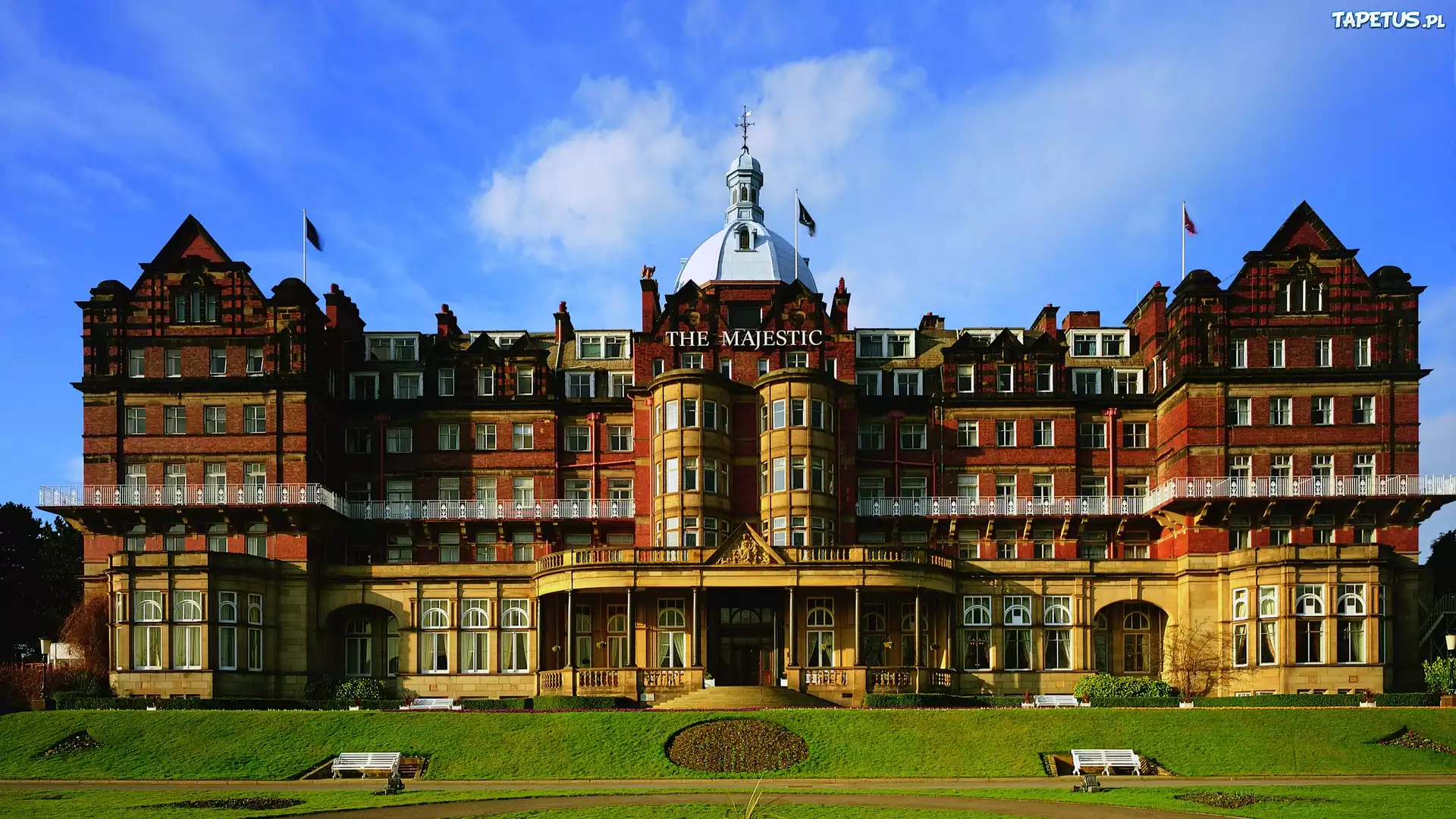 Hotel, Majestic