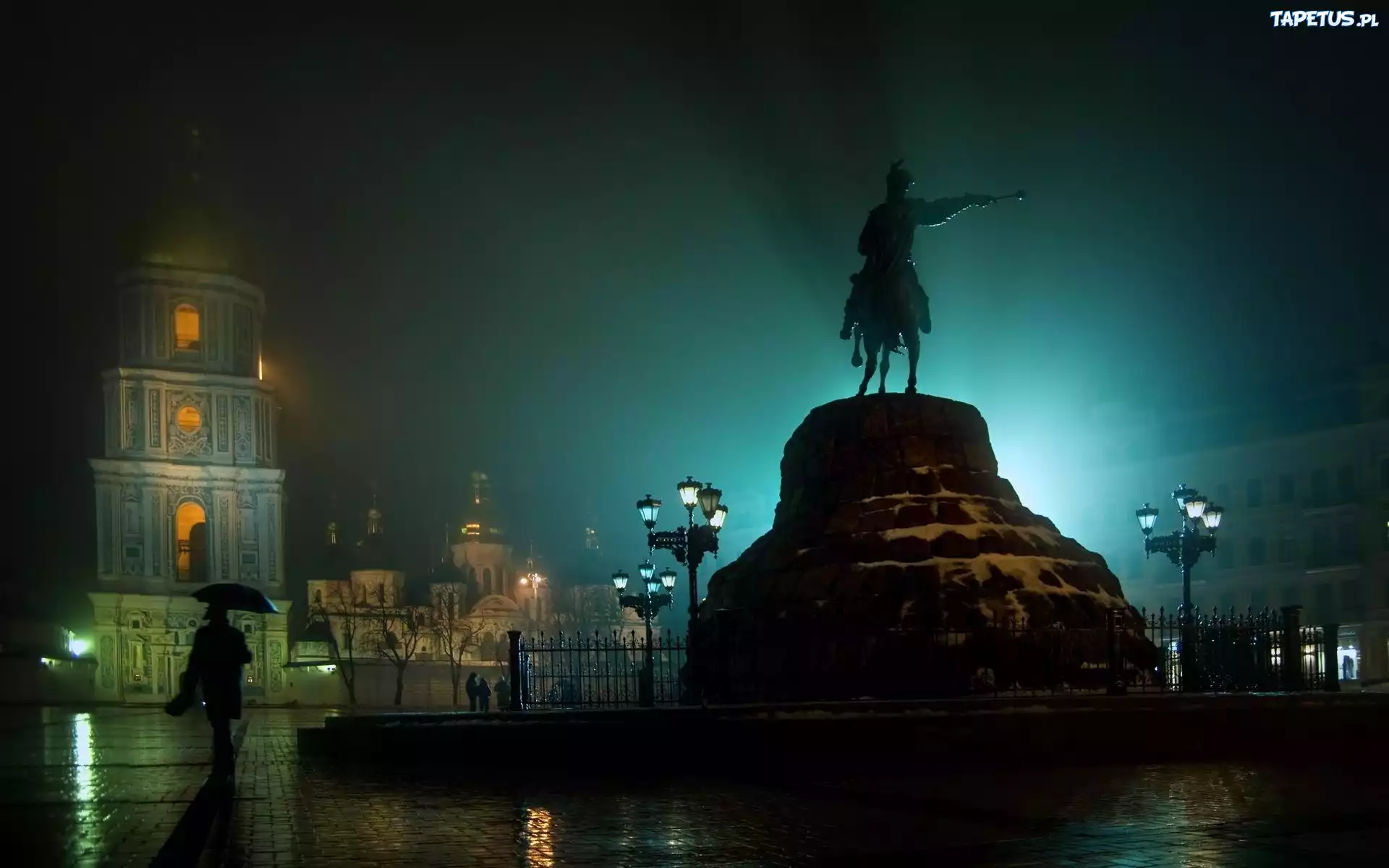 Posąg, Noc, Kijów, Ukraina