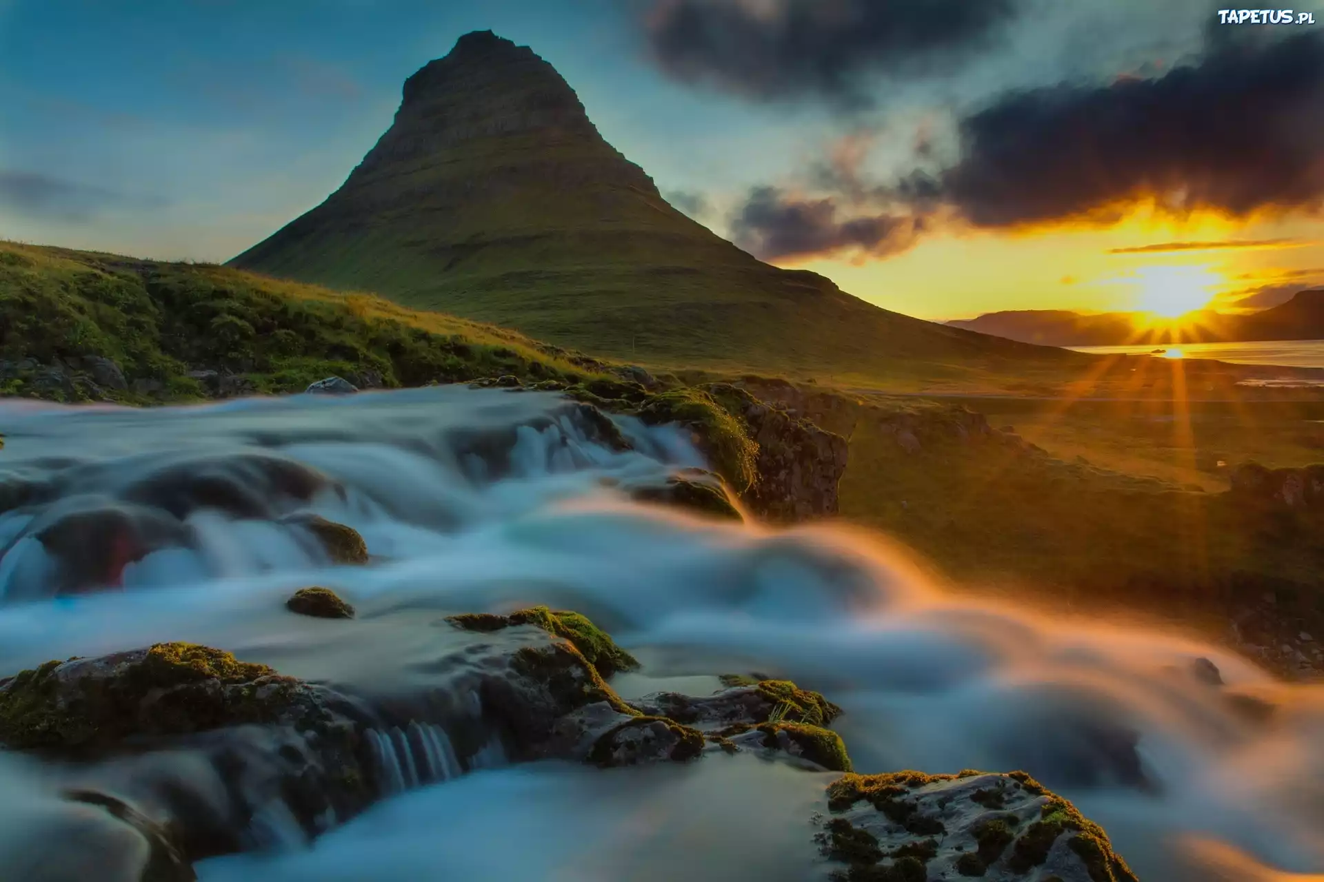 Wodospad, Góra, Wschód Słońca, Islandia