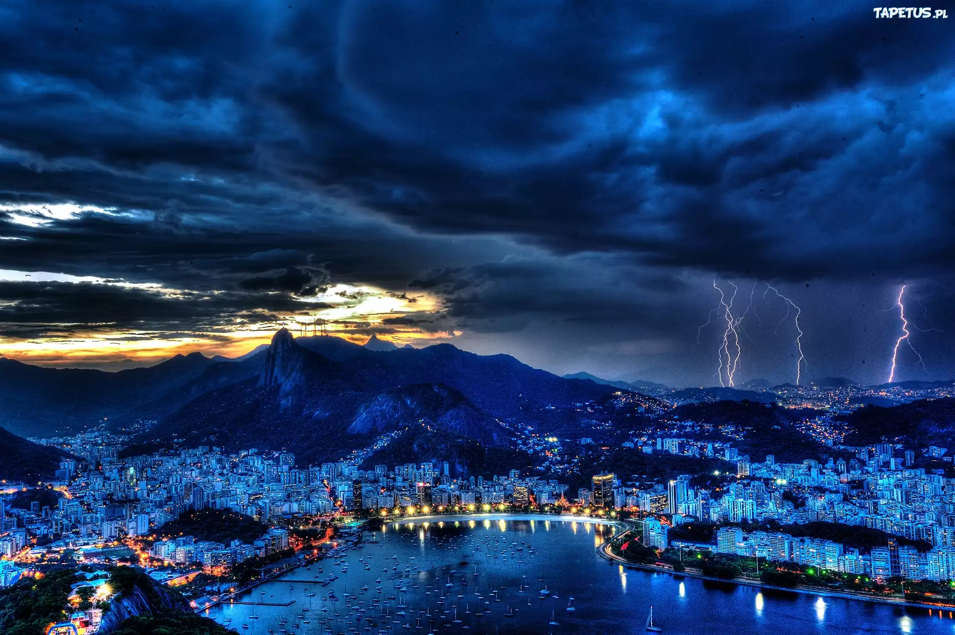 Rzeka, Góry, Panorama, Miasta, Rio de Janerio, Chmury, Noc