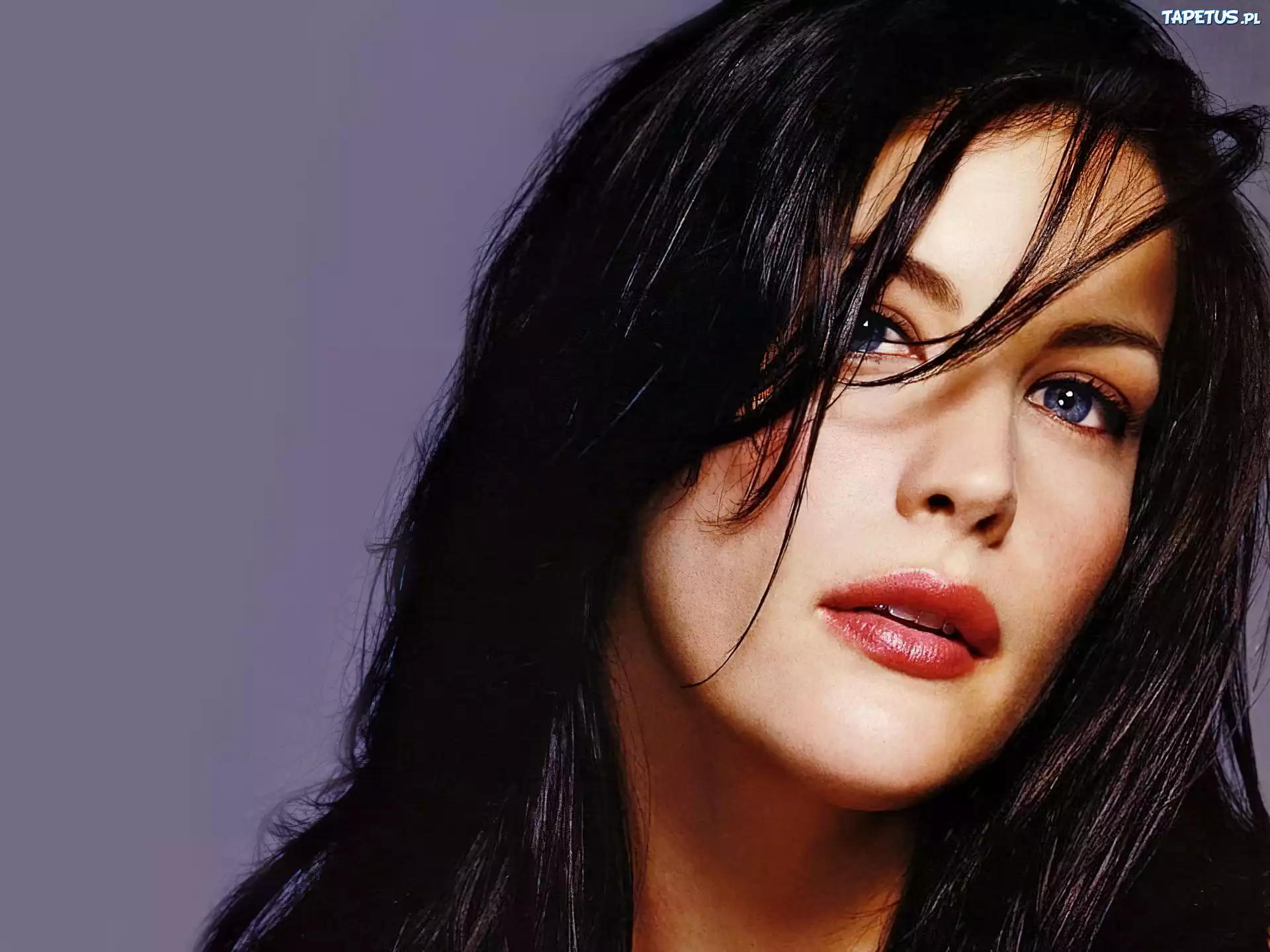 Liv Tyler, Czerwone Usta
