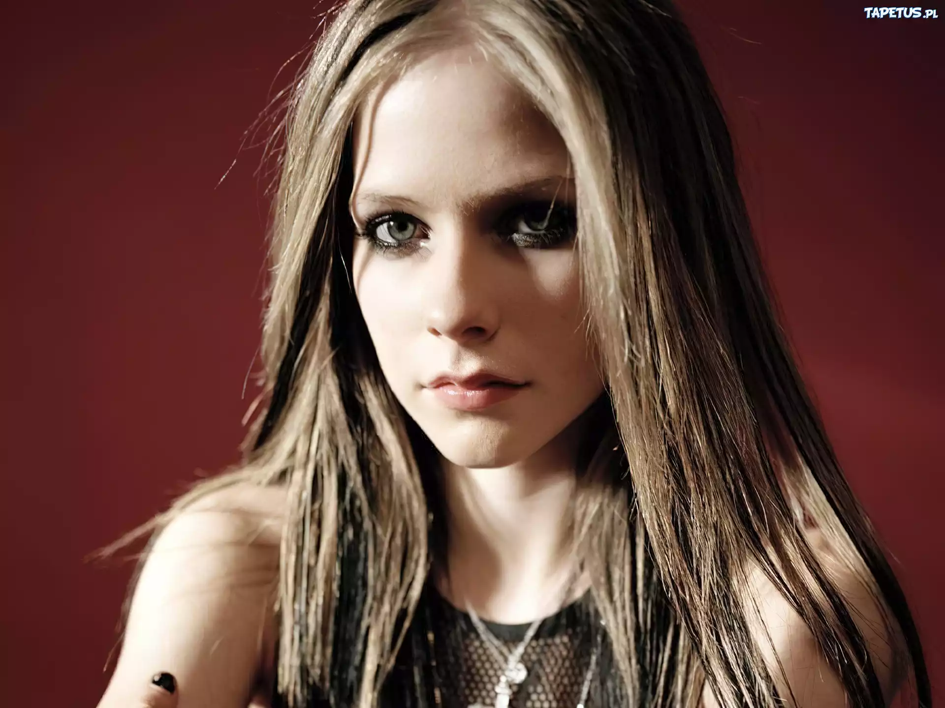 Avril Lavigne, Buźka