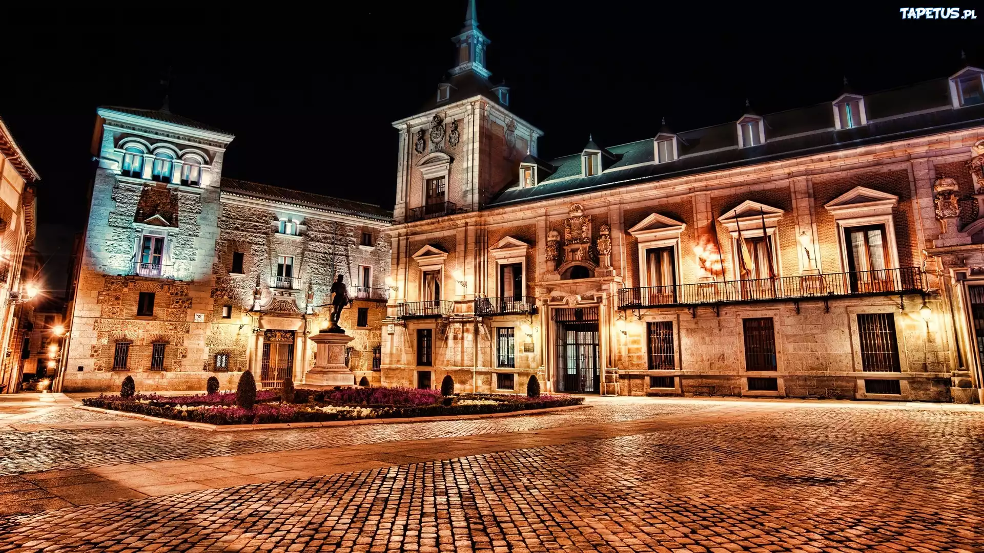 Hiszpania, Madryt, Plaza de la Villa, Noc