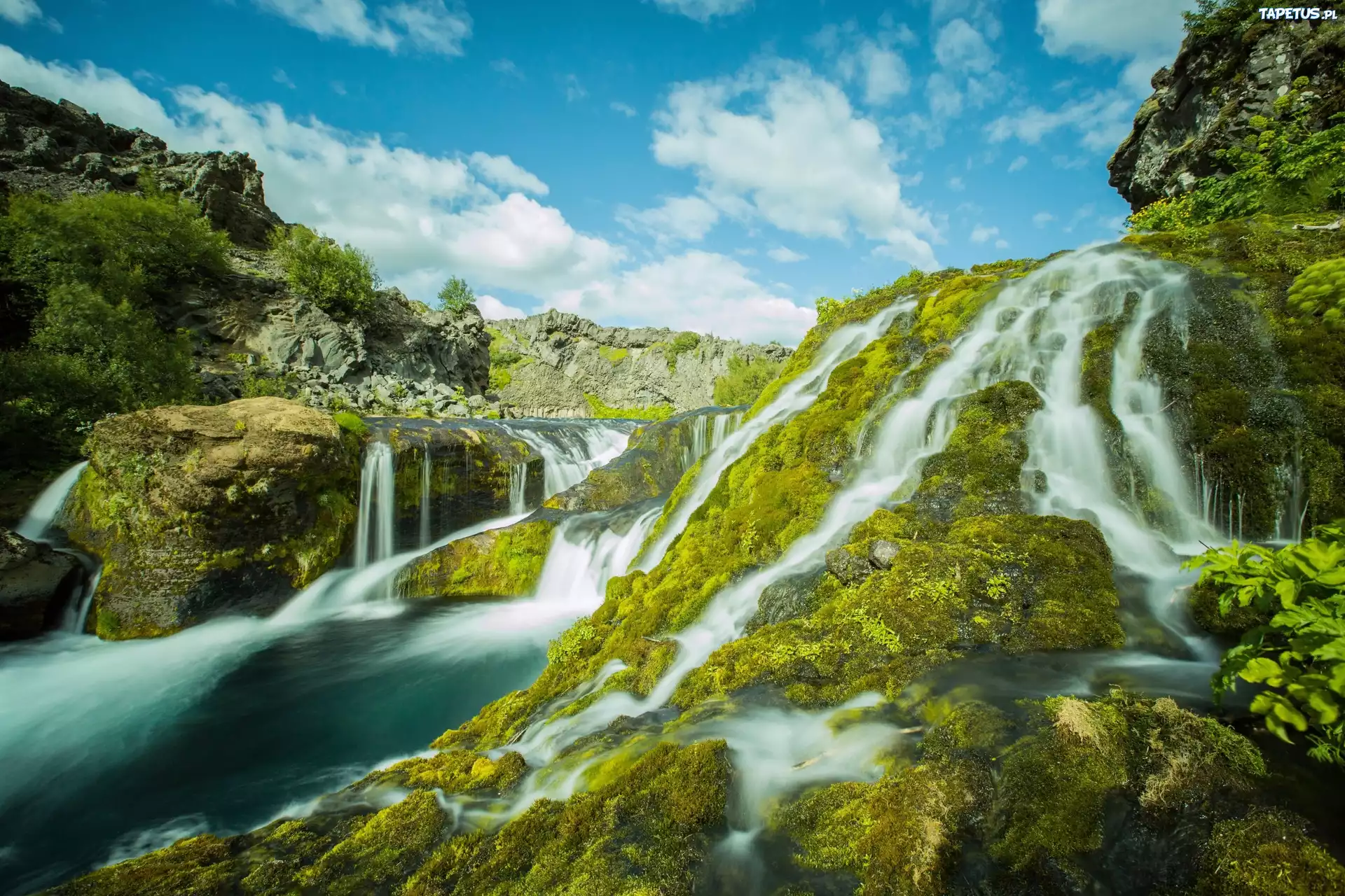 Islandia, Wodospady, Omszałe, Skały