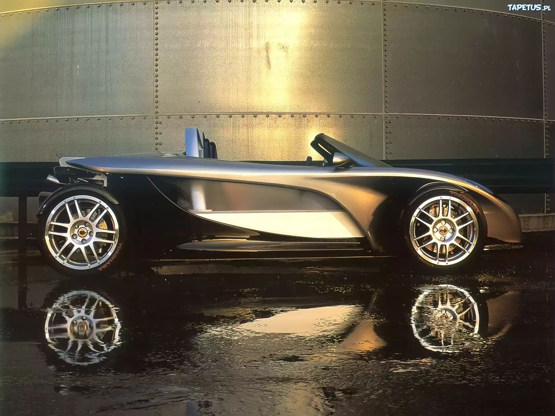 Lotus, Prototyp