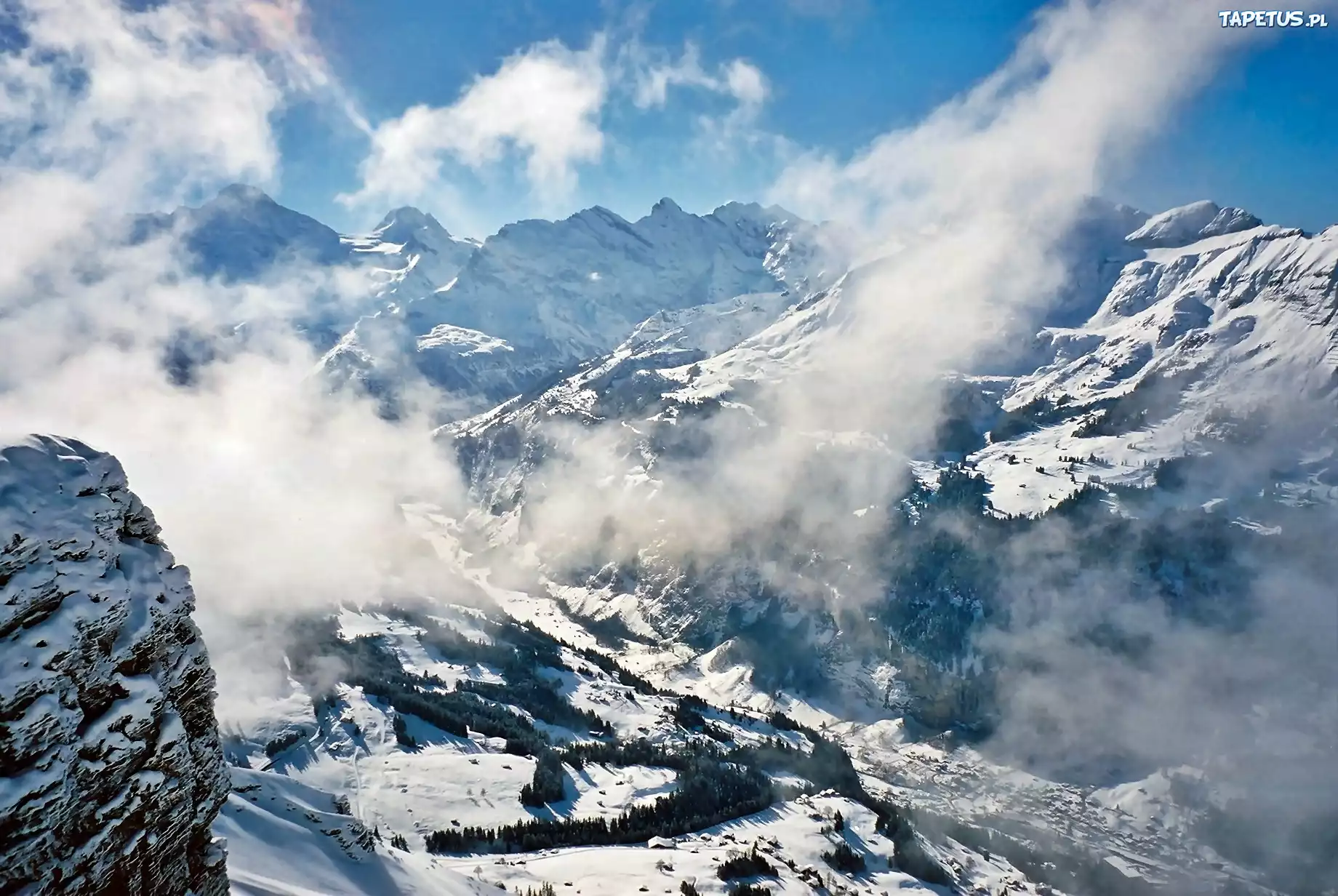 Zima, Chmury, Góry, Las, Dolina, Lauterbrunnen