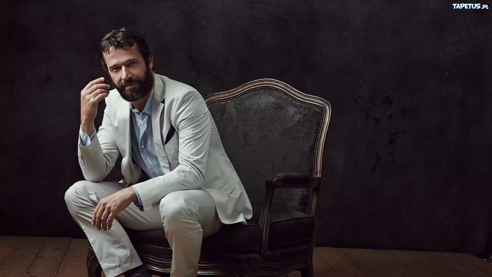 Mężczyzna, Aktor, James Purefoy, Fotel