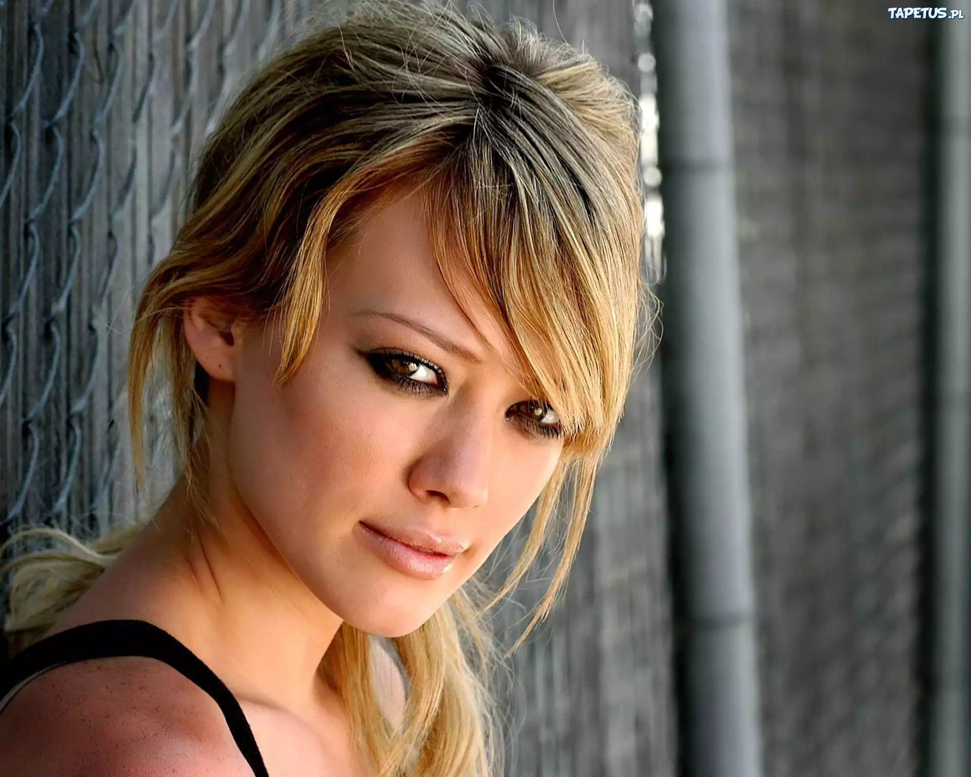 Hilary Duff, Spojrzenie