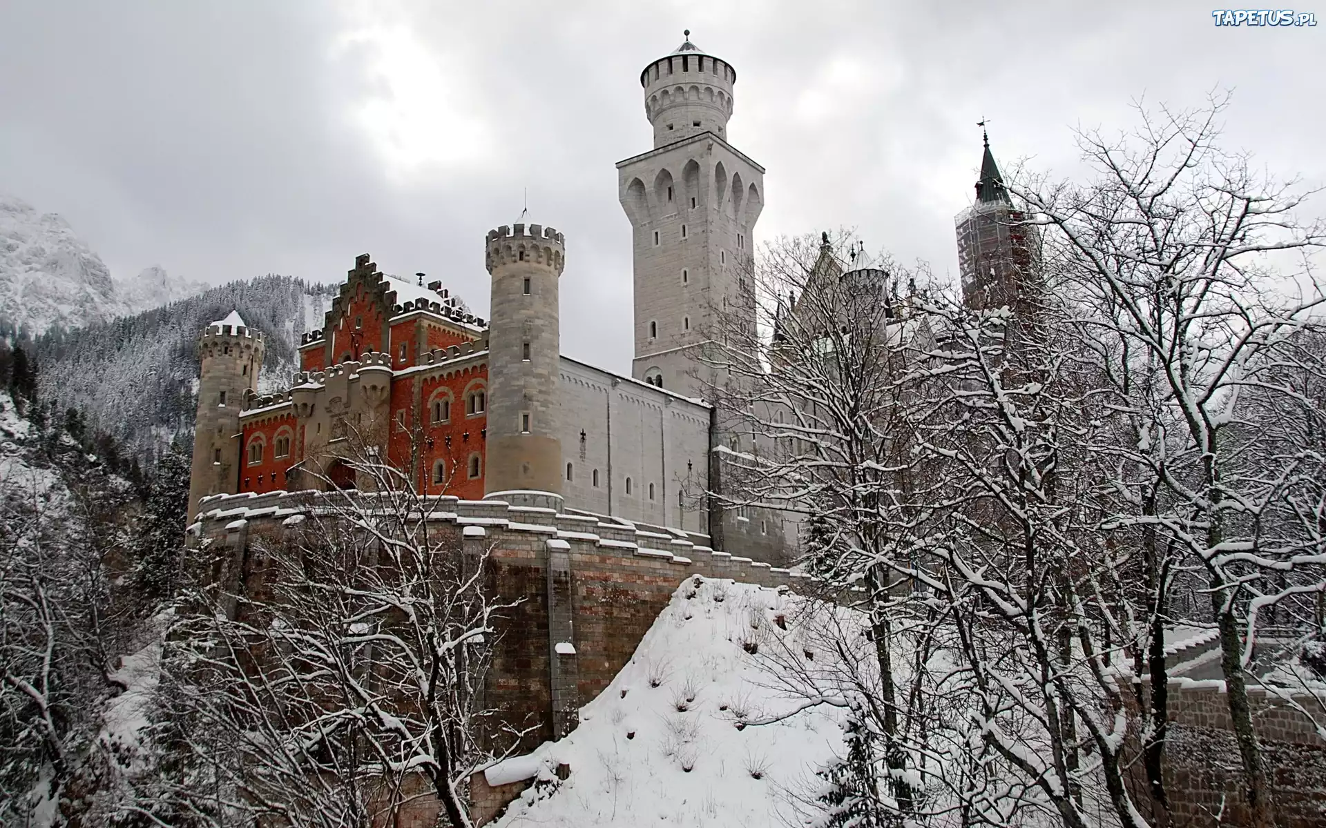 Zamek, Zima