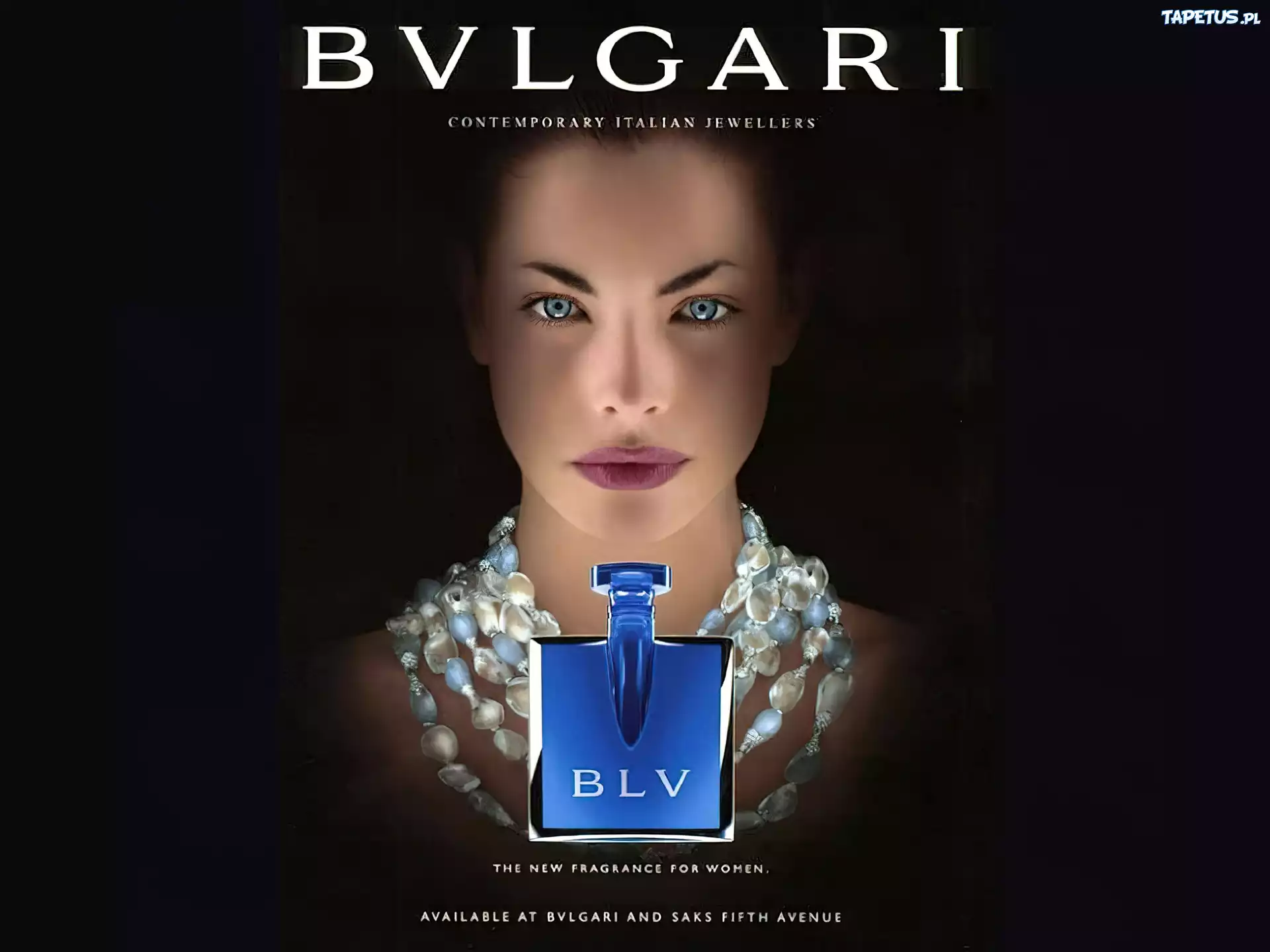 Bvlgari, kobieta, perfumy, flakon, biżuteria