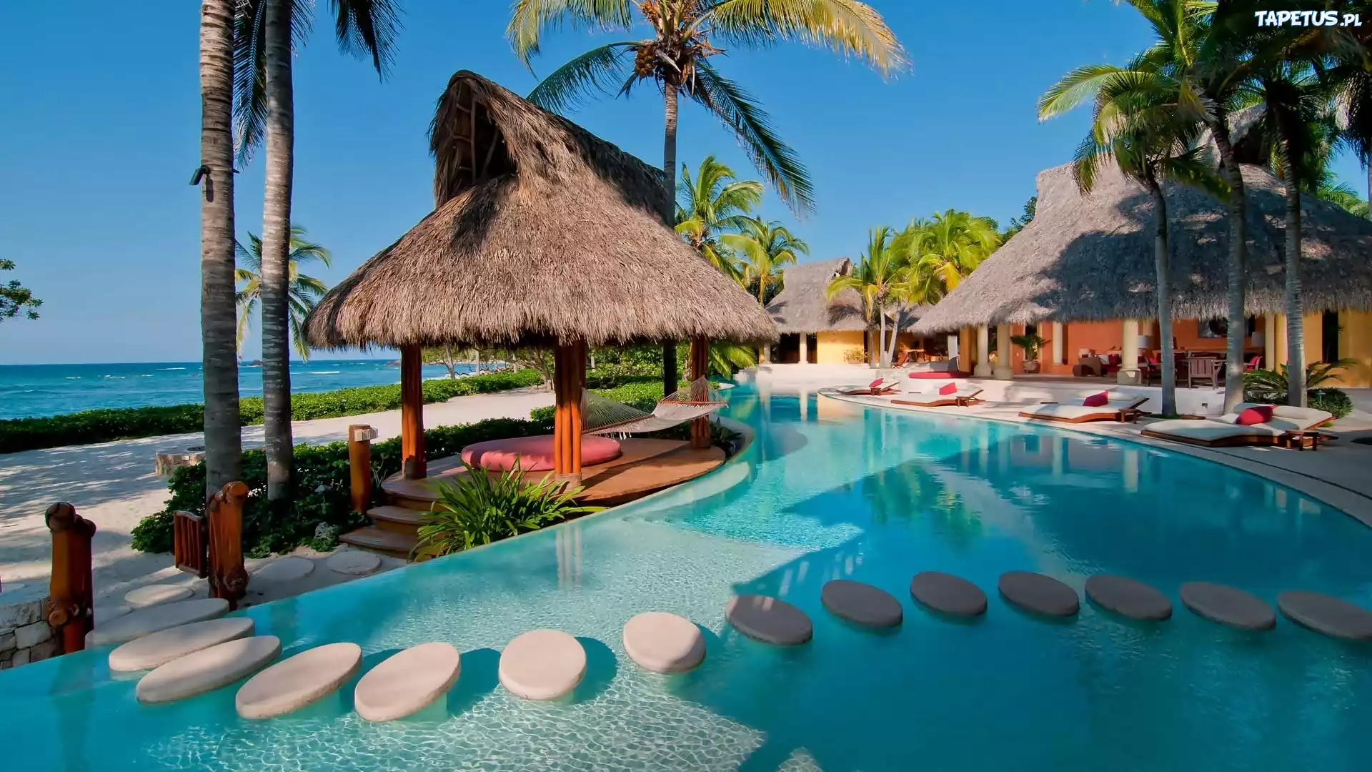 Basen, Palmy, Domy, Hotel, Ocean, Tropiki