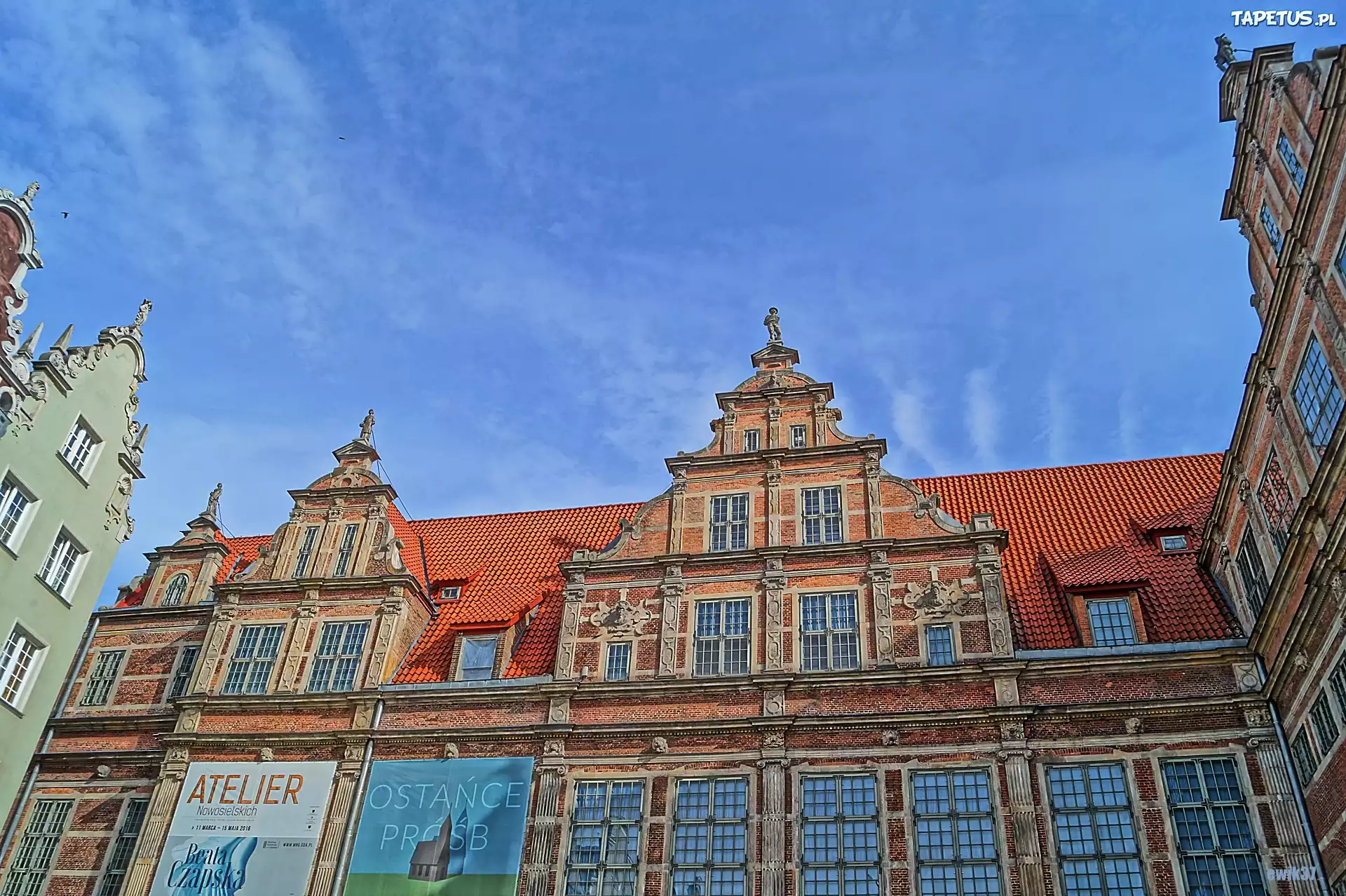 Gdańsk, Długie, Pobrzerze, Kamienice, Niebo