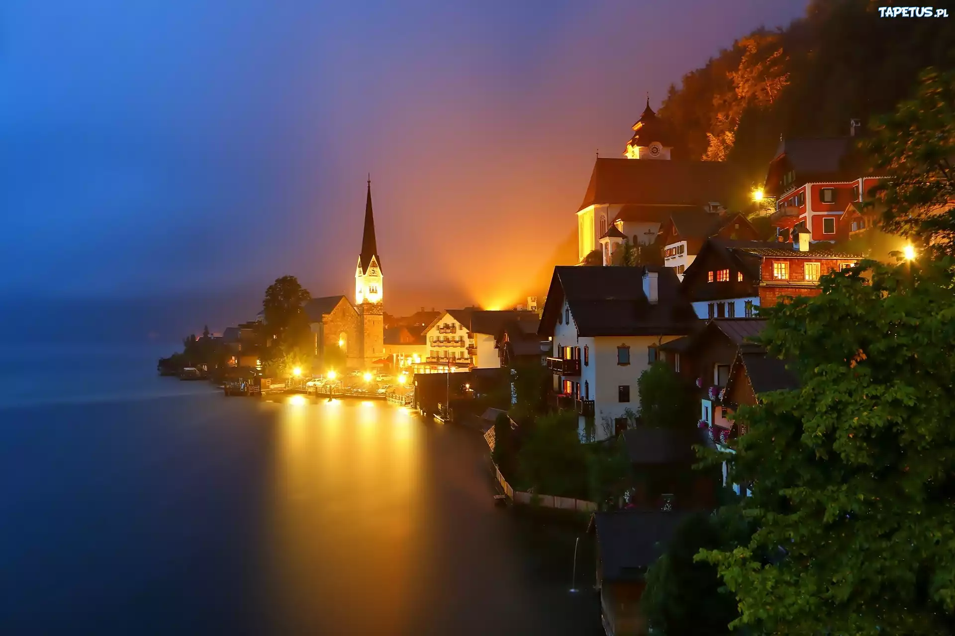 Hallstatt, Austria, Nocą