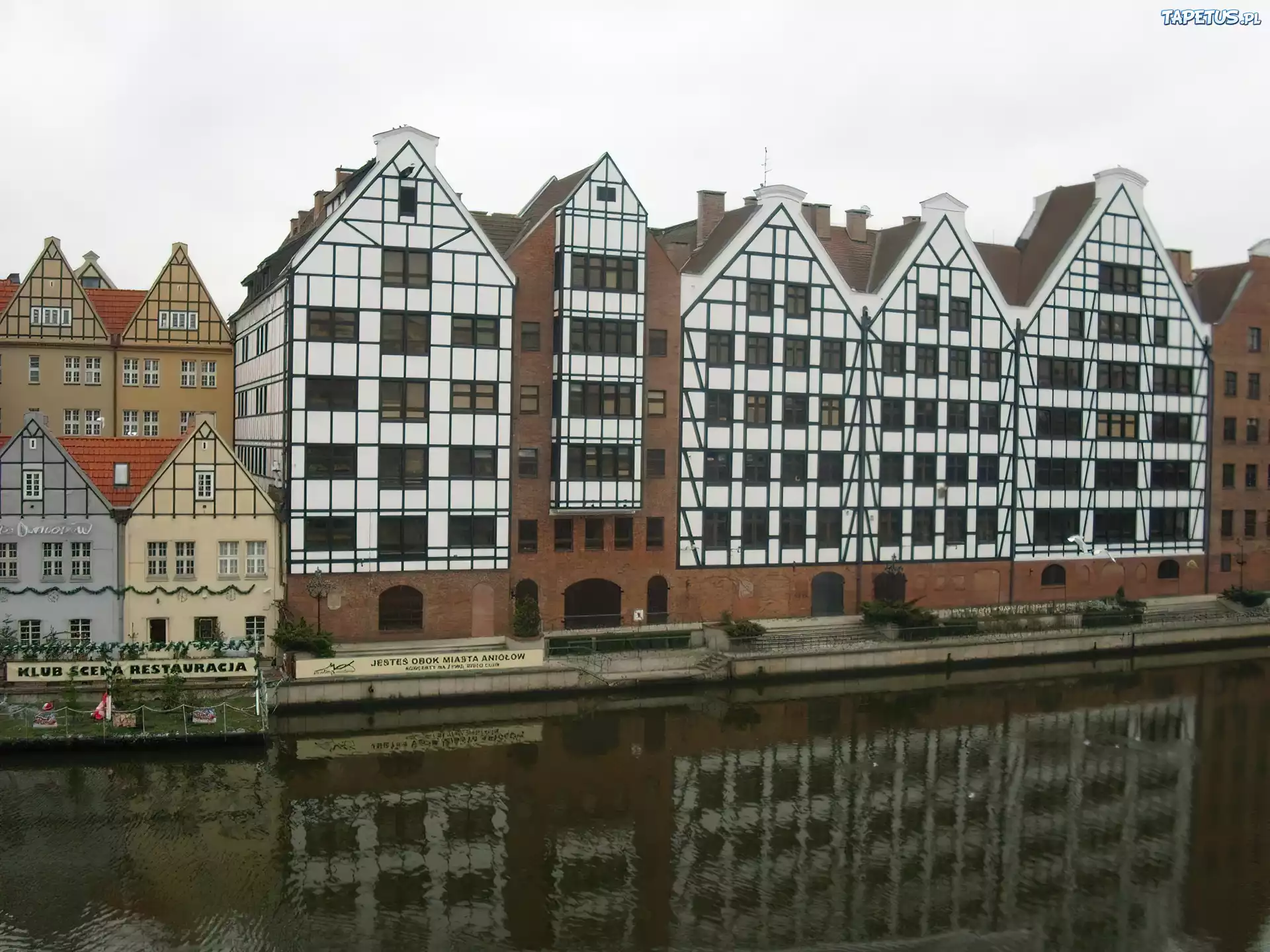 Gdańsk, Białe, Kamienice