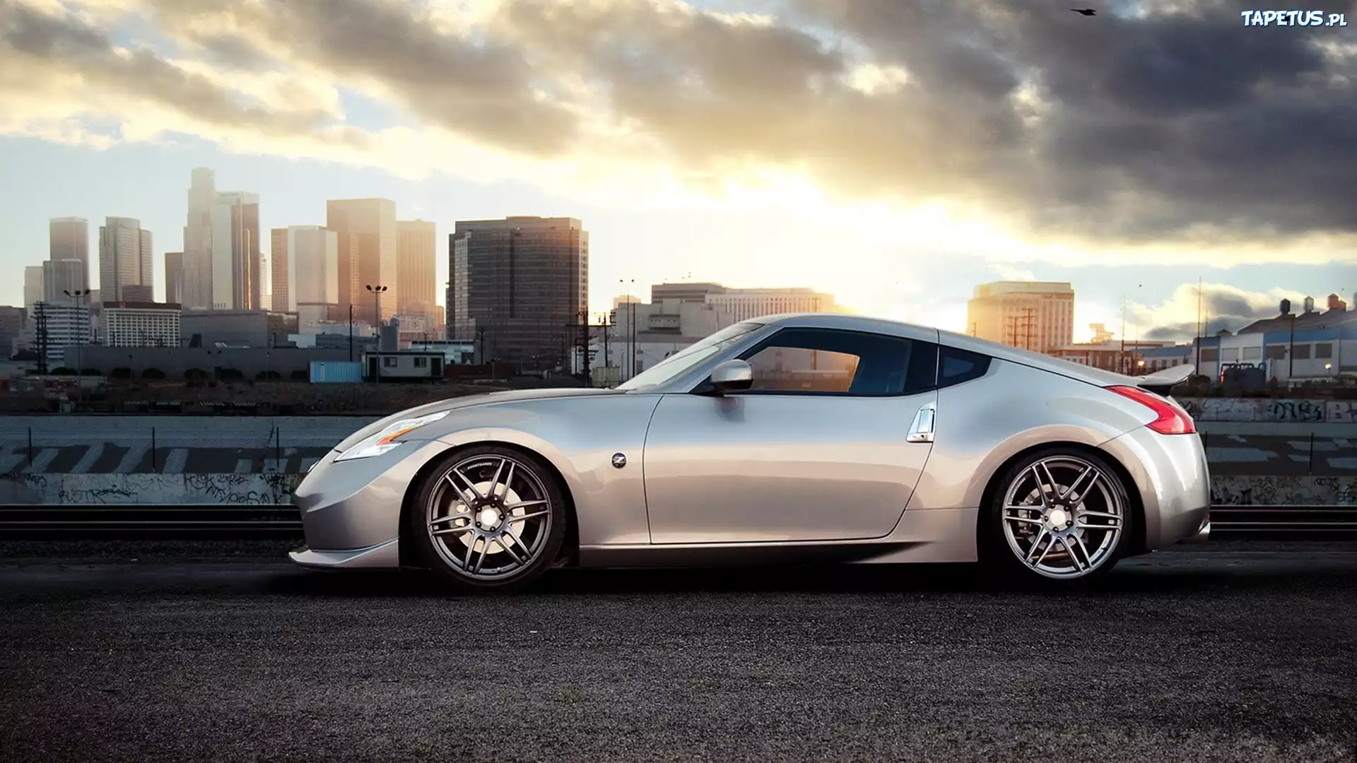 Samochód, Srebrny, Nissan 370z, Miasto, Chmury