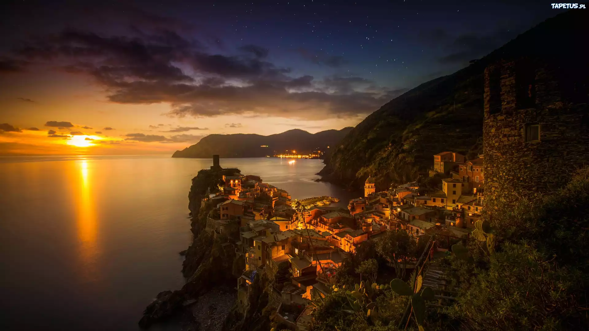 Vernazza, Cinque Terre, Włochy, Wybrzeże, Zachód Słońca