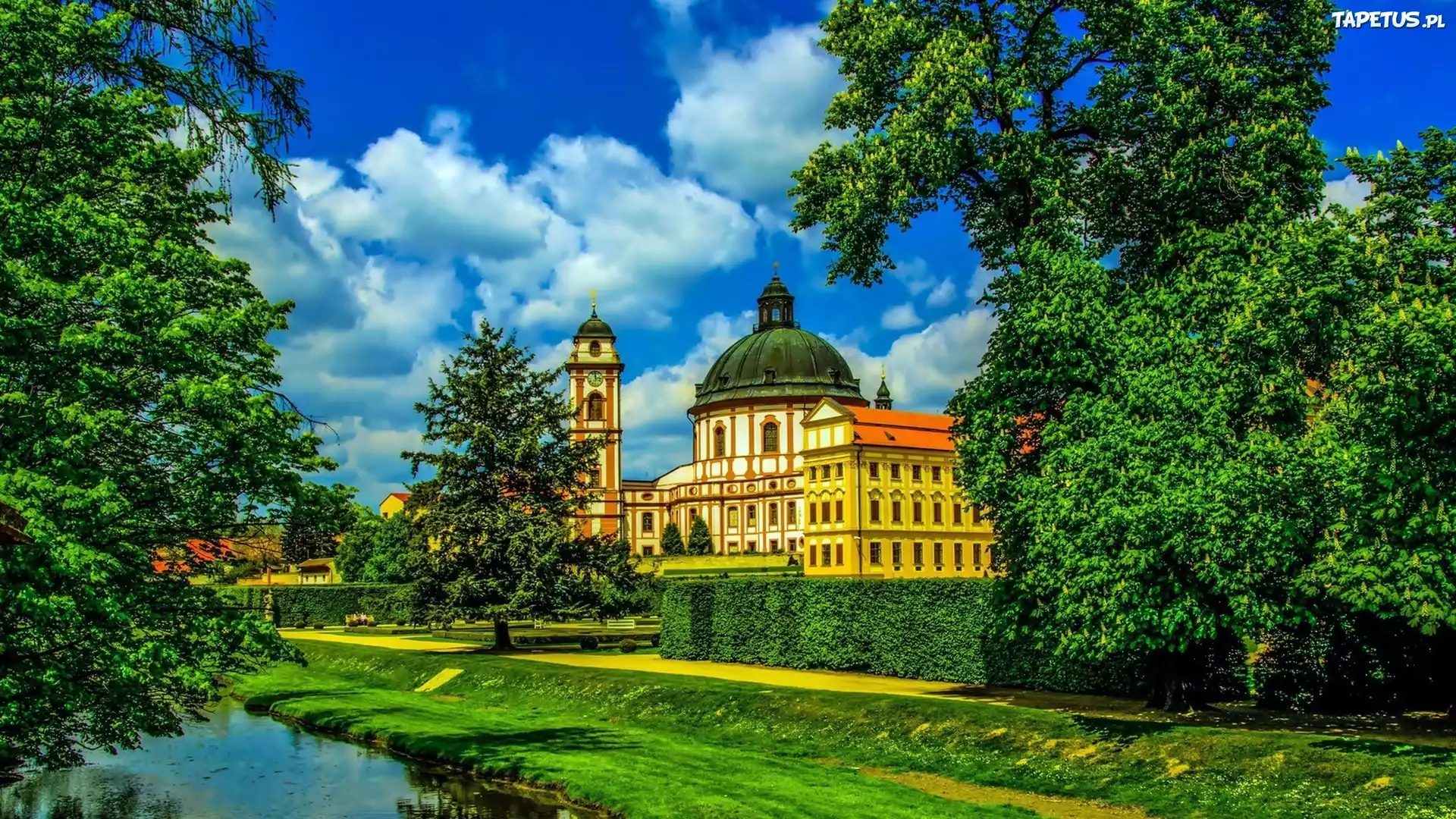 Pałac, Ogród, Rzeka