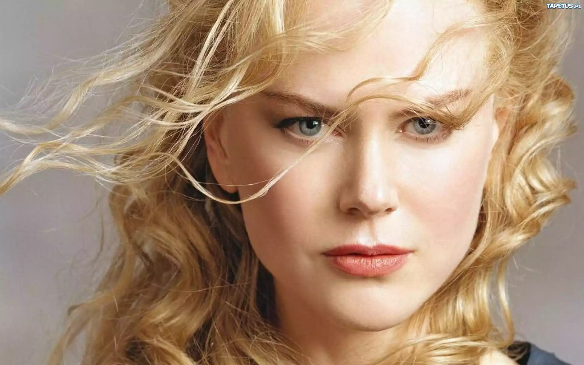 Buzia, Nicole Kidman