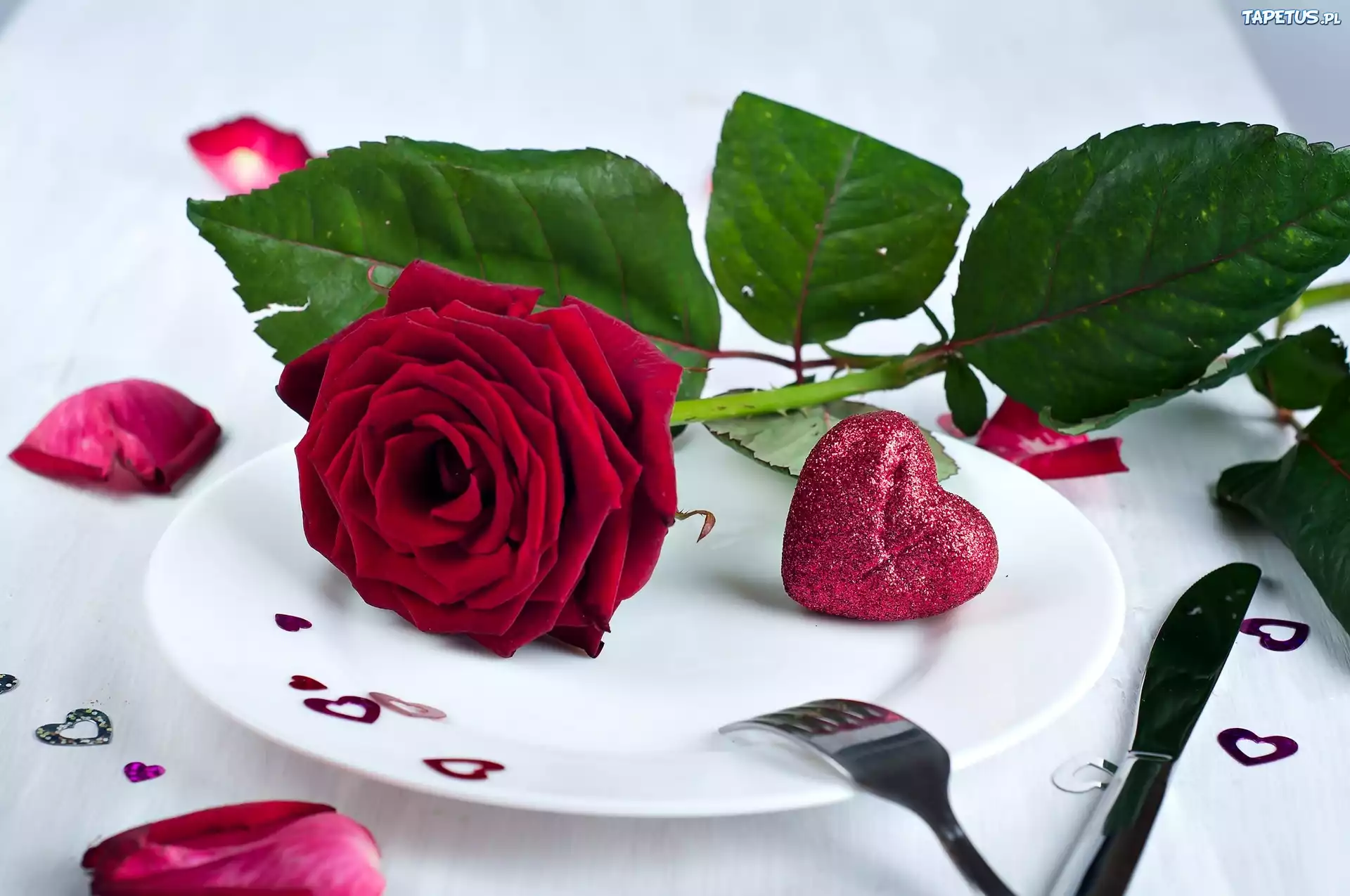 Rose romance. Романтические цветы. Романтические розы. Цветы сердечки.