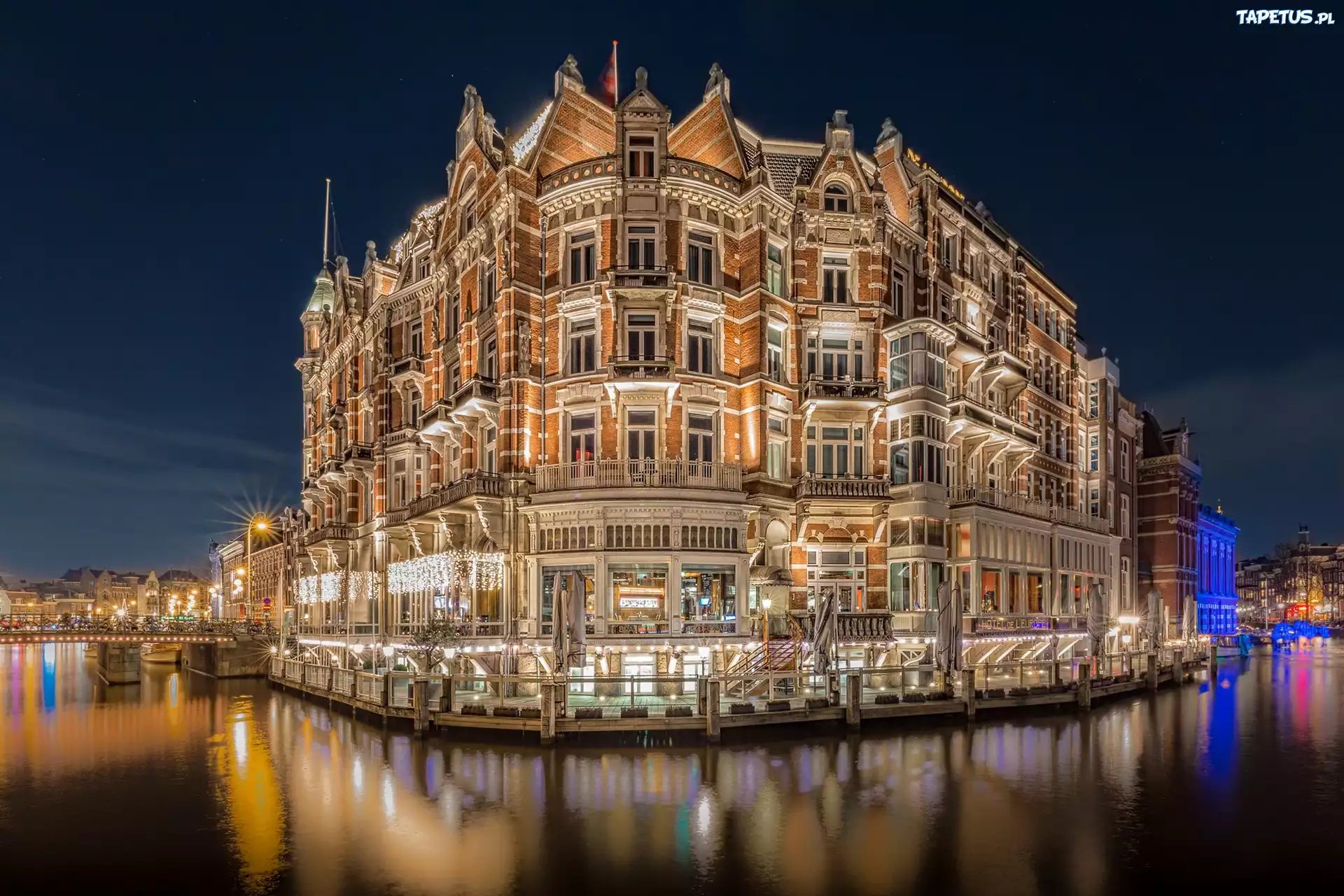 Amsterdam, Holandia, Budynek