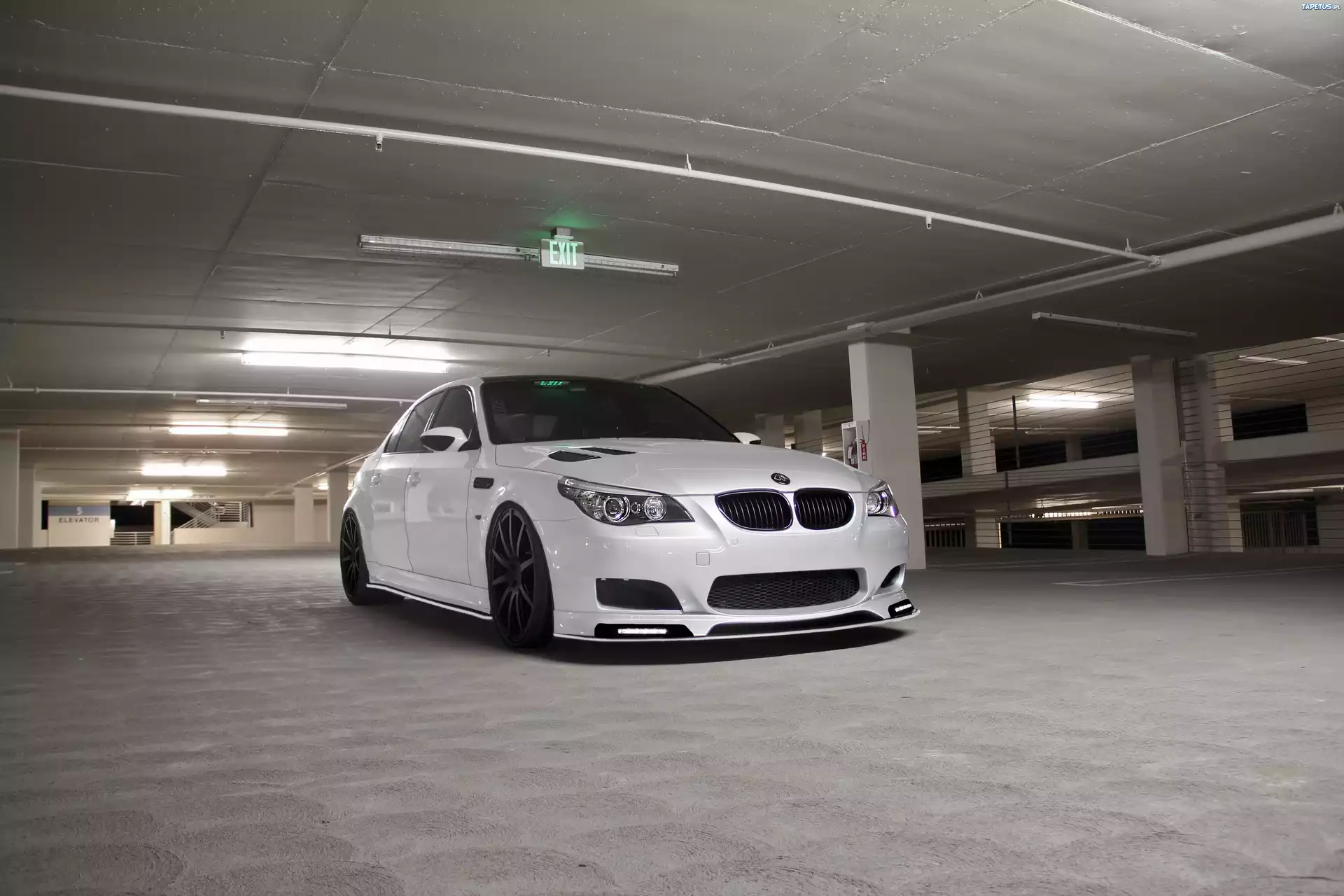 BMW, e60