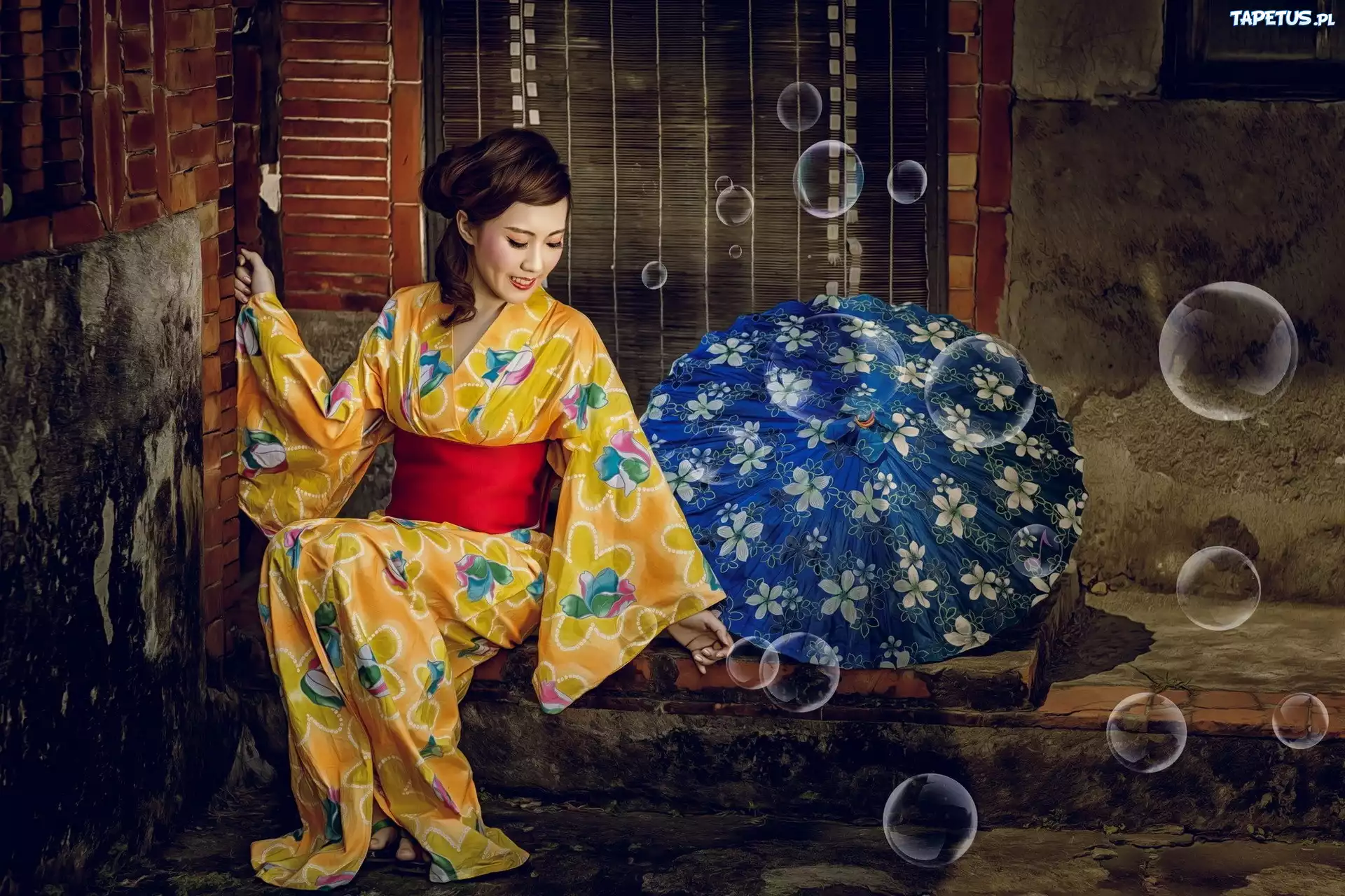 Azjatka, Kimono, Parasolka