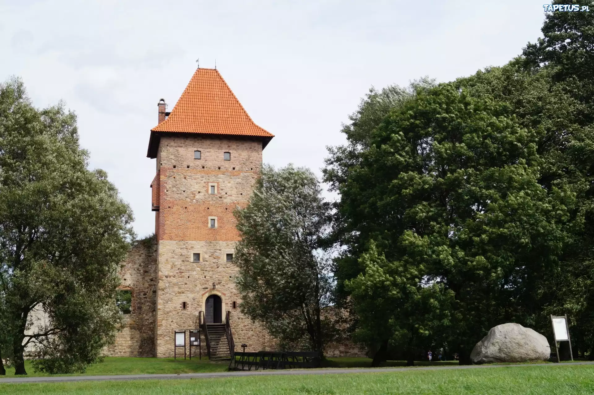 Zamek Chudów