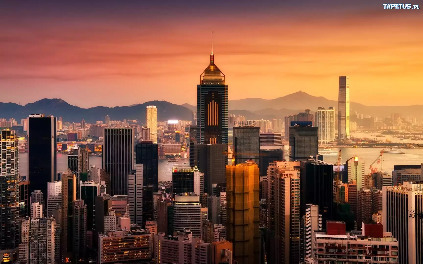 Hong Kong, Miasto, Wieżowce