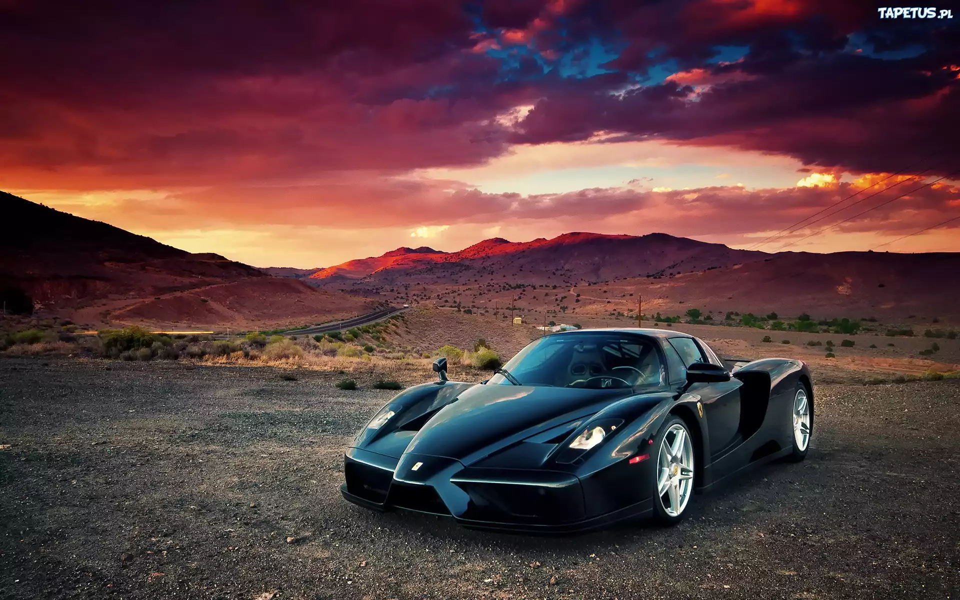 Ferrari, Enzo, Pustynia
