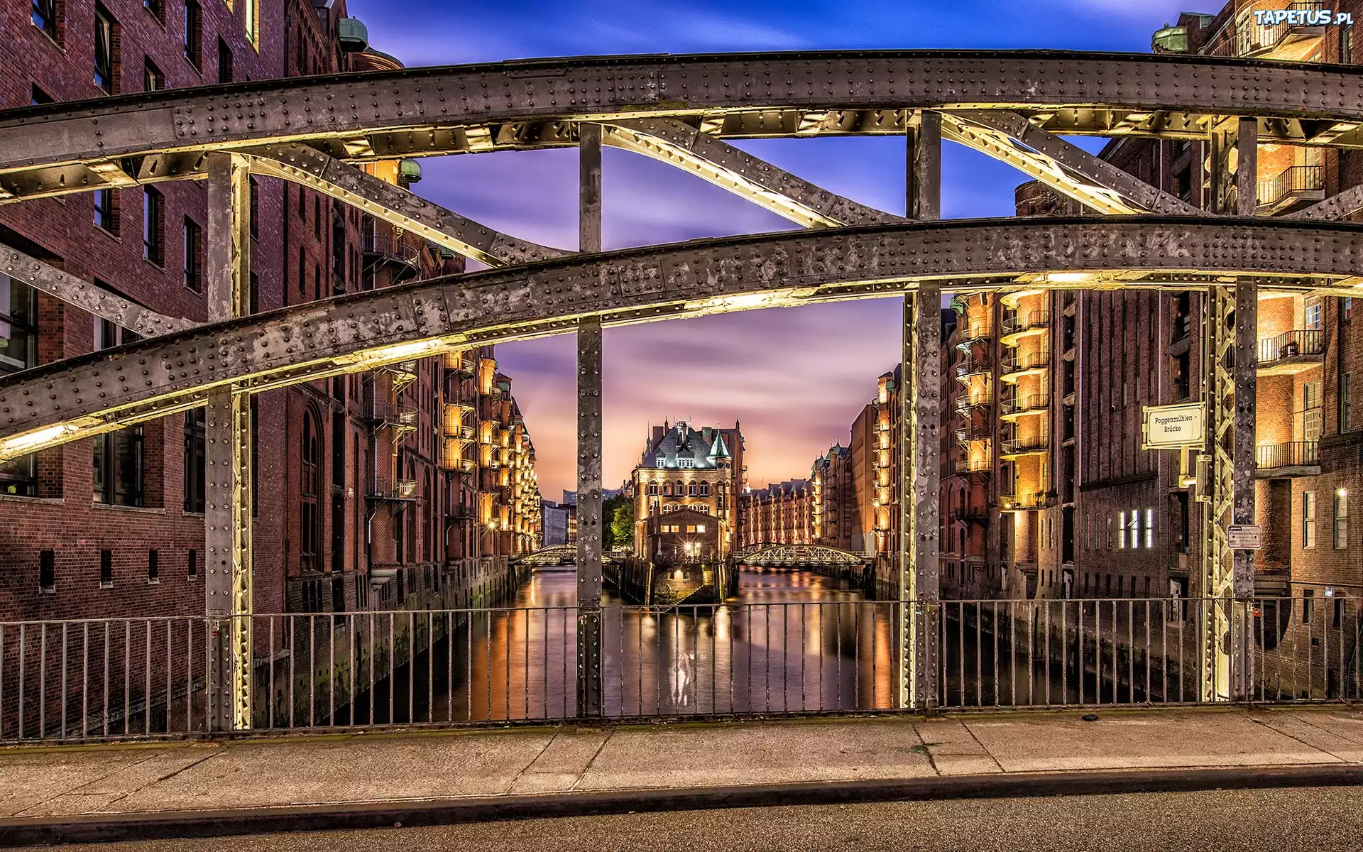 Niemcy, Hamburg, Most, Domy
