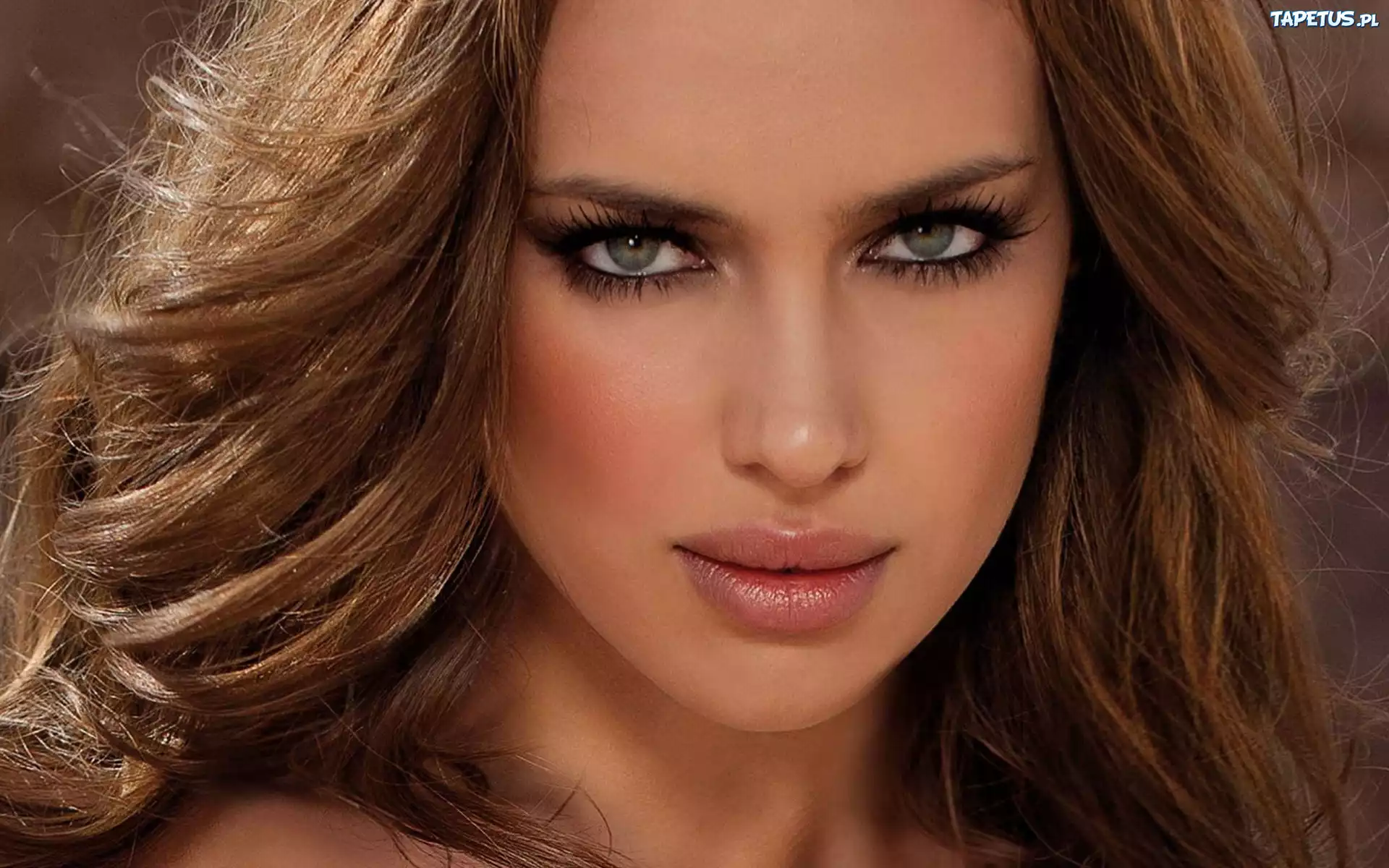 Irina Shayk, Spojrzenie