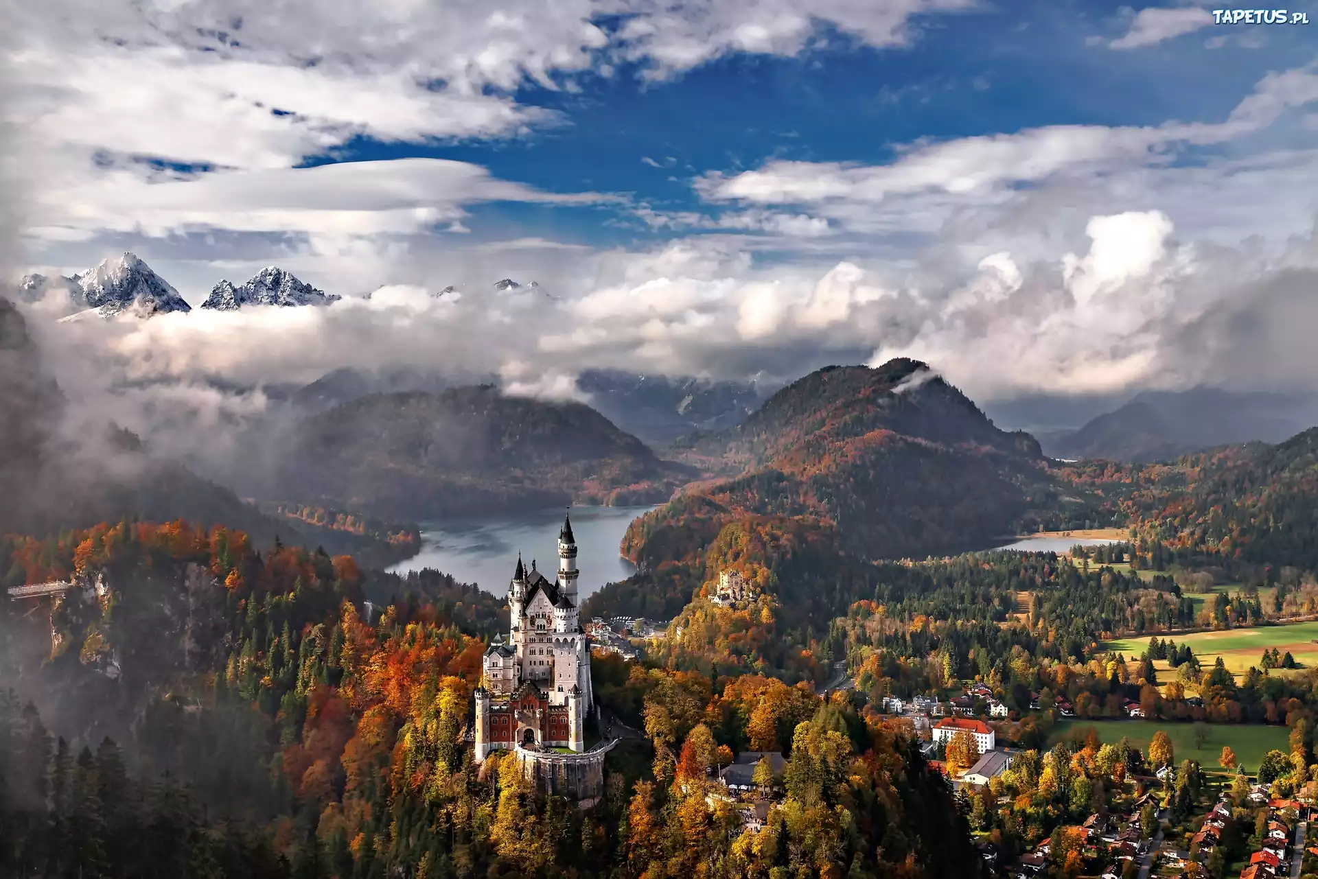 Zamek Neuschwanstein, Jesień, Góry, Jezioro, Niemcy