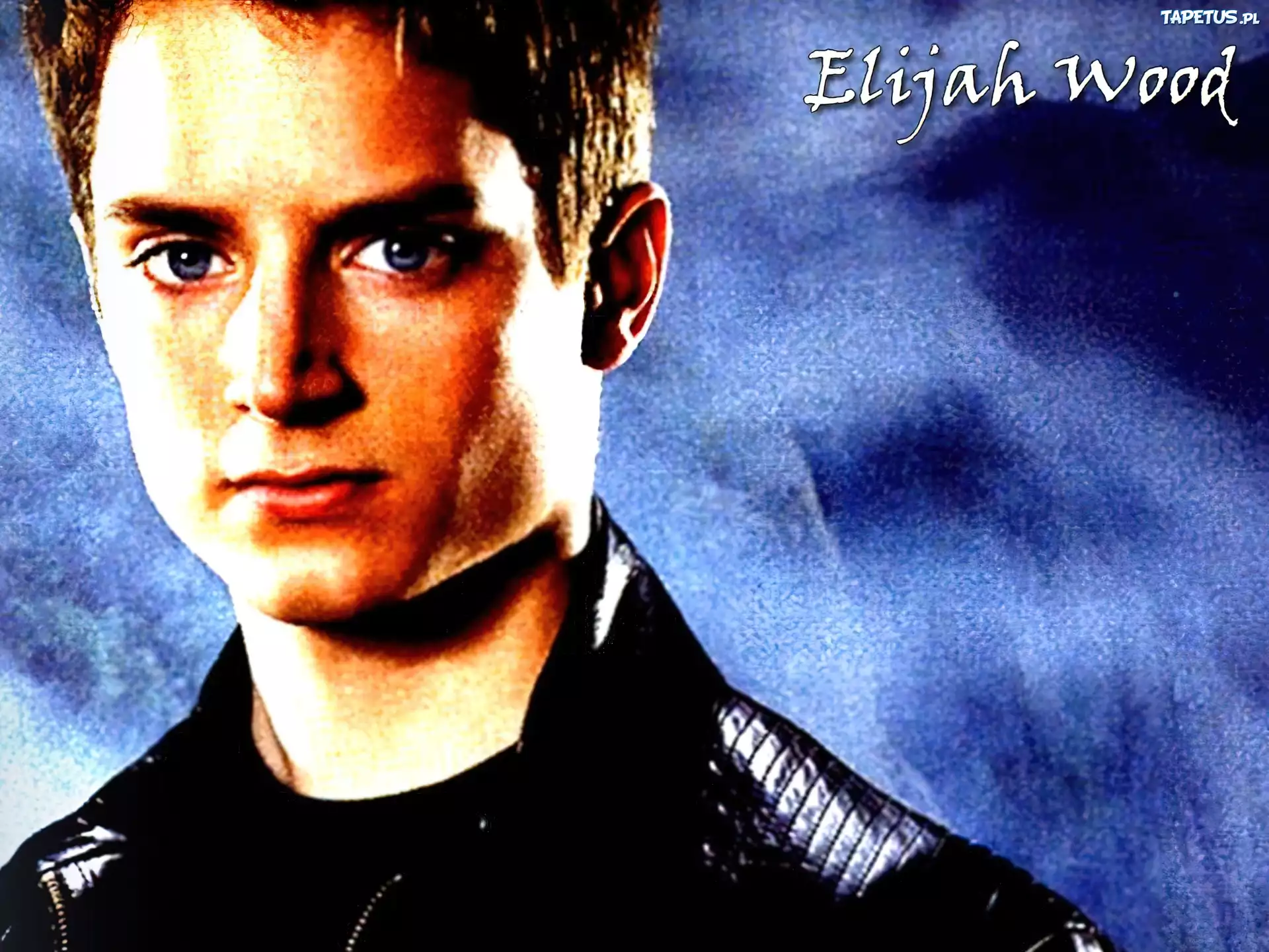 Elijah Wood,niebieskie oczy, jasne włosy