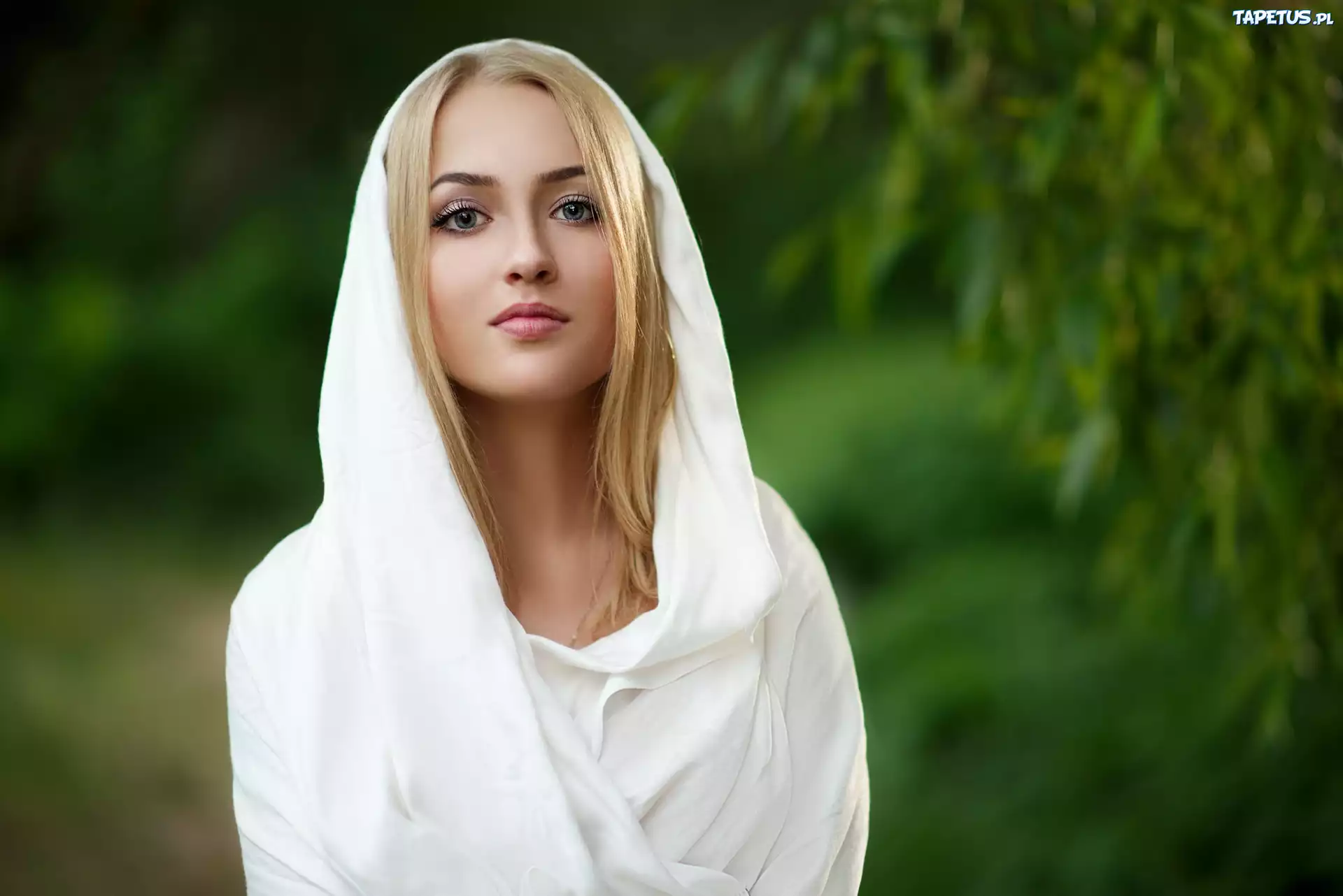 Kobieta, Blondynka
