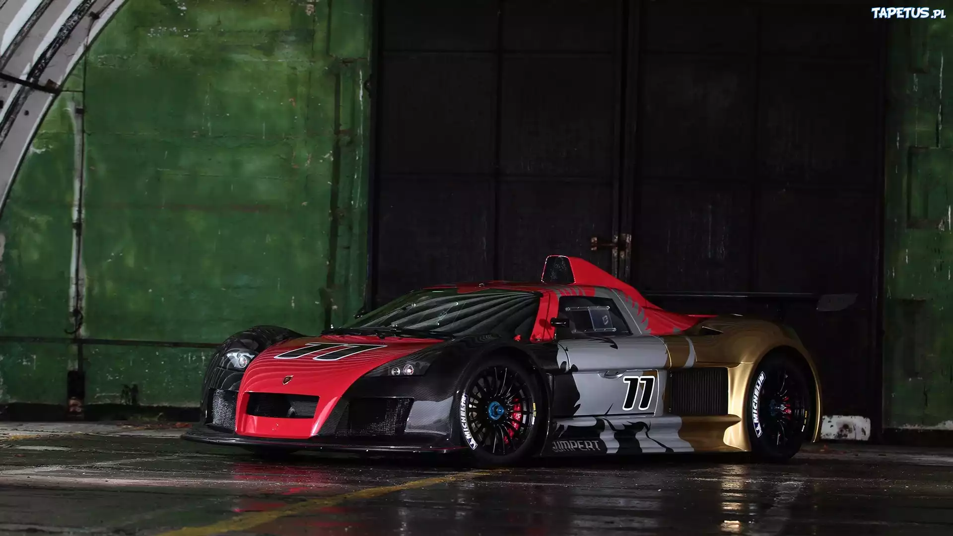 Gumpert, Apollo, R