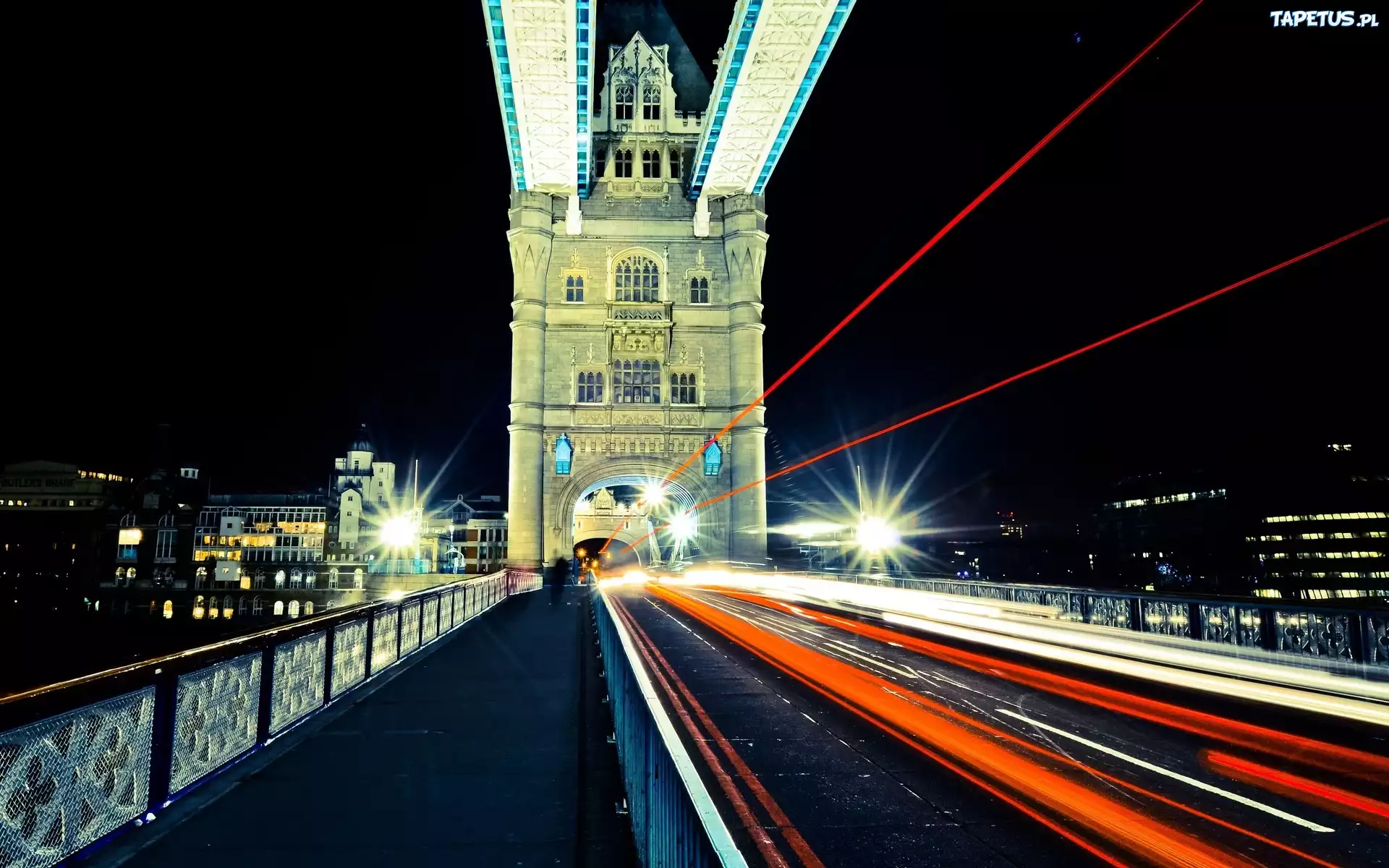 London Evening, Tower Bridge, England скачать