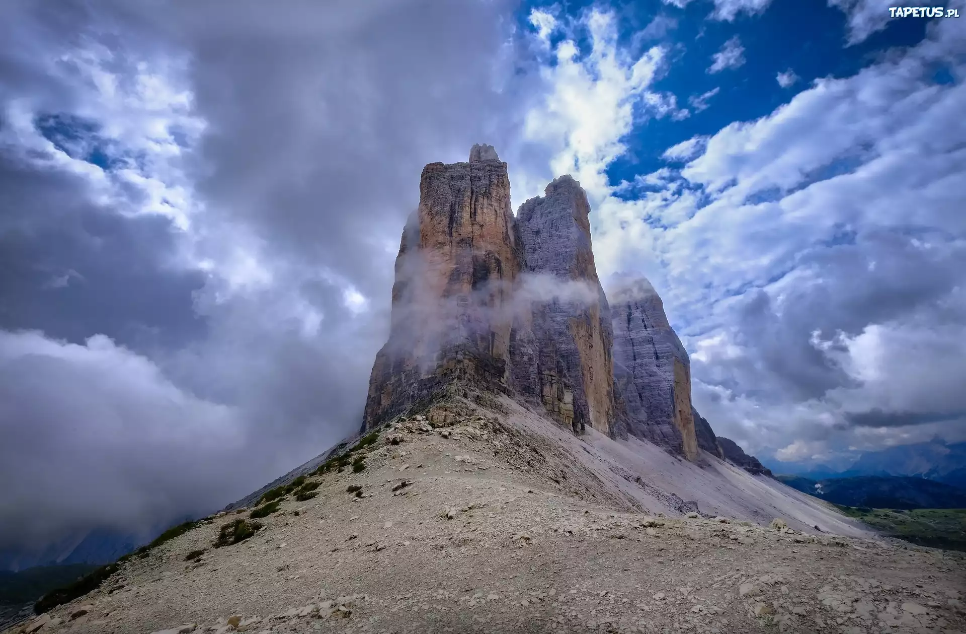 Włochy, Dolomity, Masyw Tre Cime di Lavaredo, Góry, Niebo, Chmury