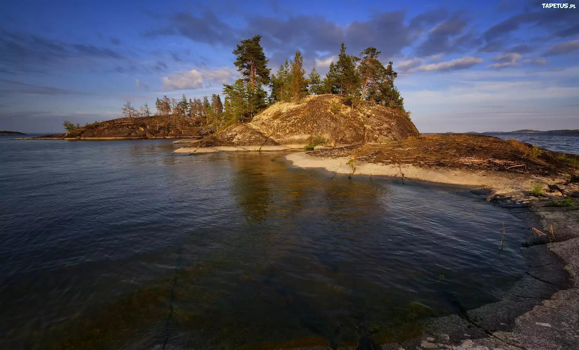 Jezioro Ładoga, Wysepka, Skały, Drzewa, Karelia, Rosja