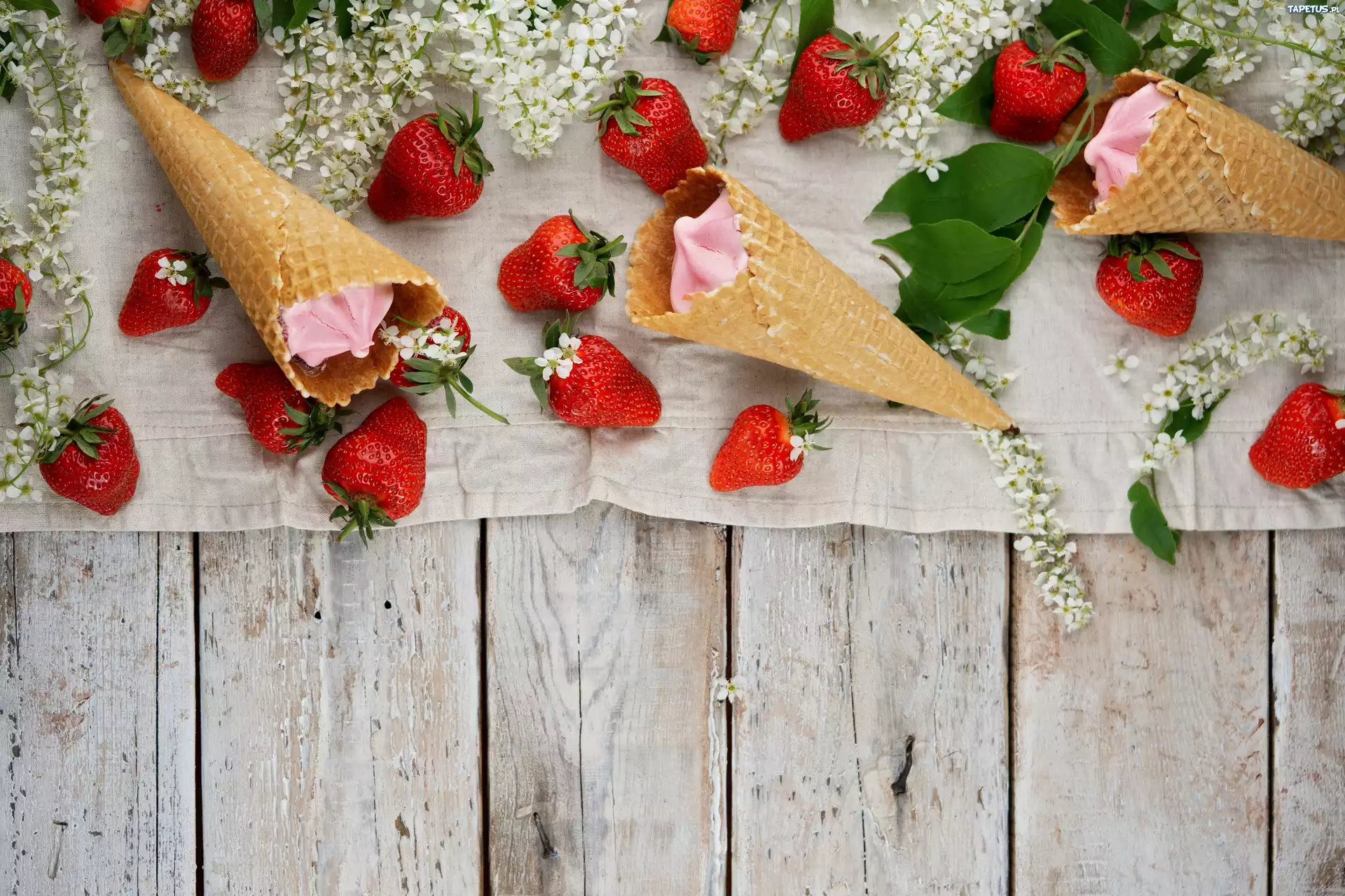 Lody, Truskawki, Kwiaty, Wafle, Ro?ki