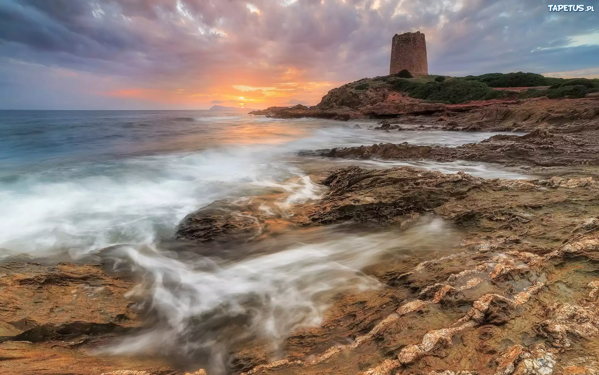 W?ochy, Morze, Ska?y, Wybrze?e, Wie?a, Torre Aragonese di Piscinni, Chmury