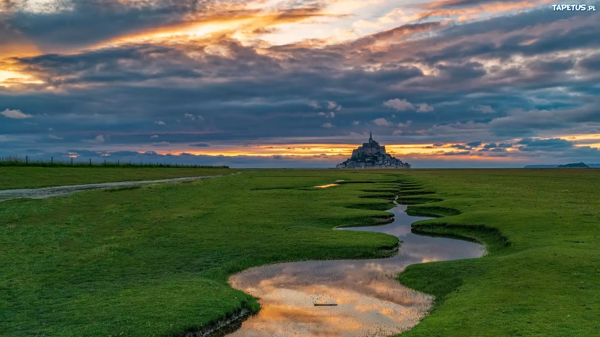 Łąki, Rozlewisko, Klasztor, Opactwo św Archanioła, Mont Saint Michel, Normandia, Francja