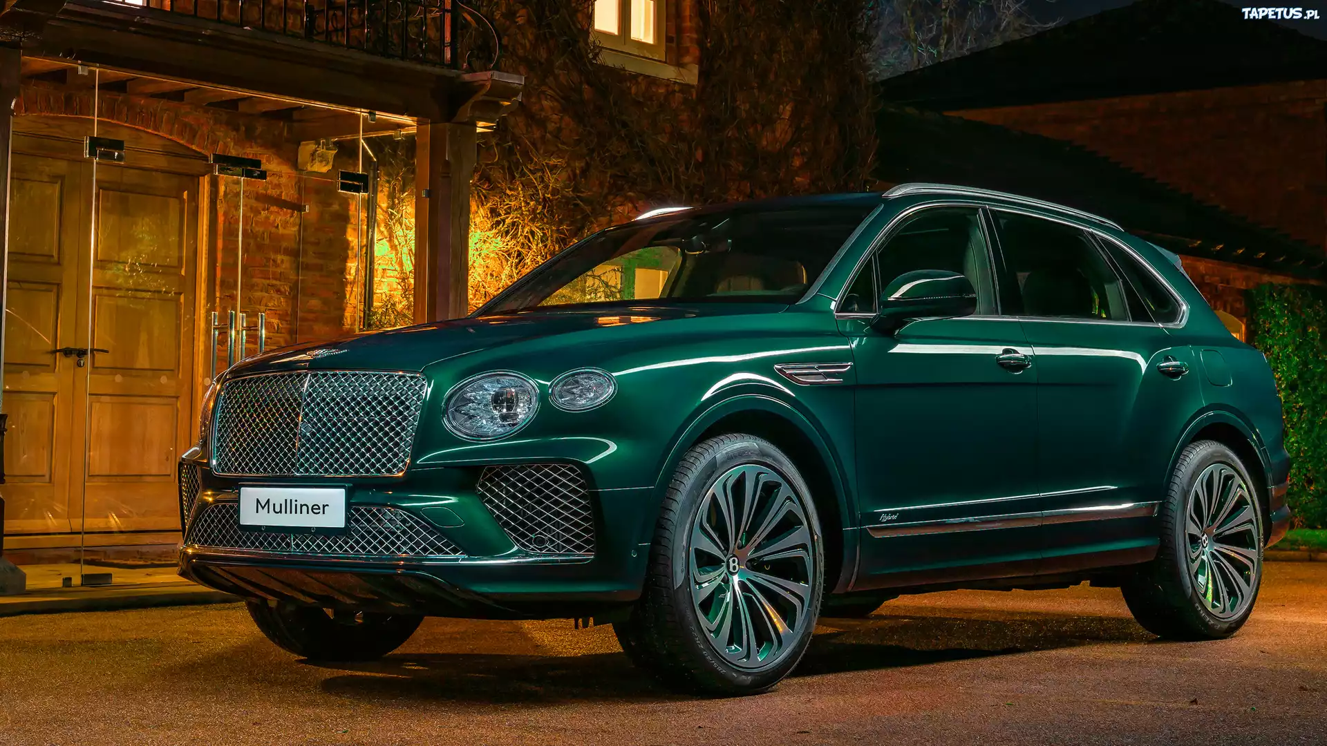 Zielony, Bentley Bentayga Mulliner