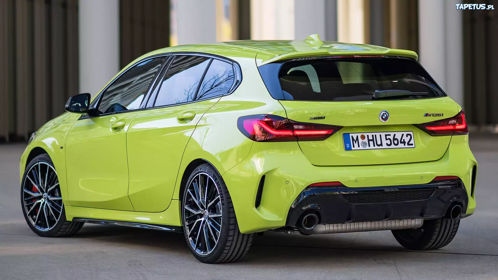 BMW M135i, Tył
