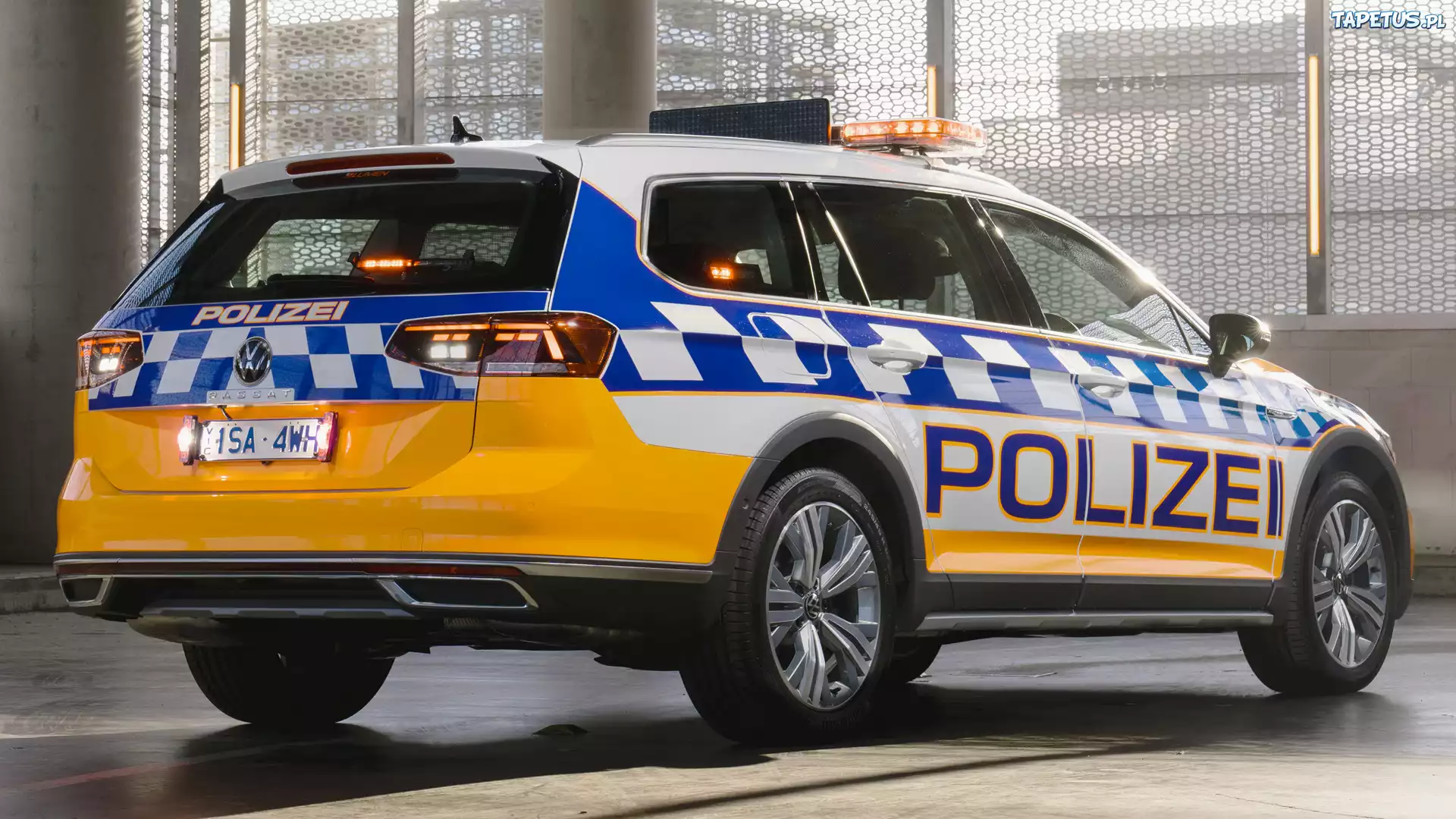 Volkswagen Passat, Alltrack, Police