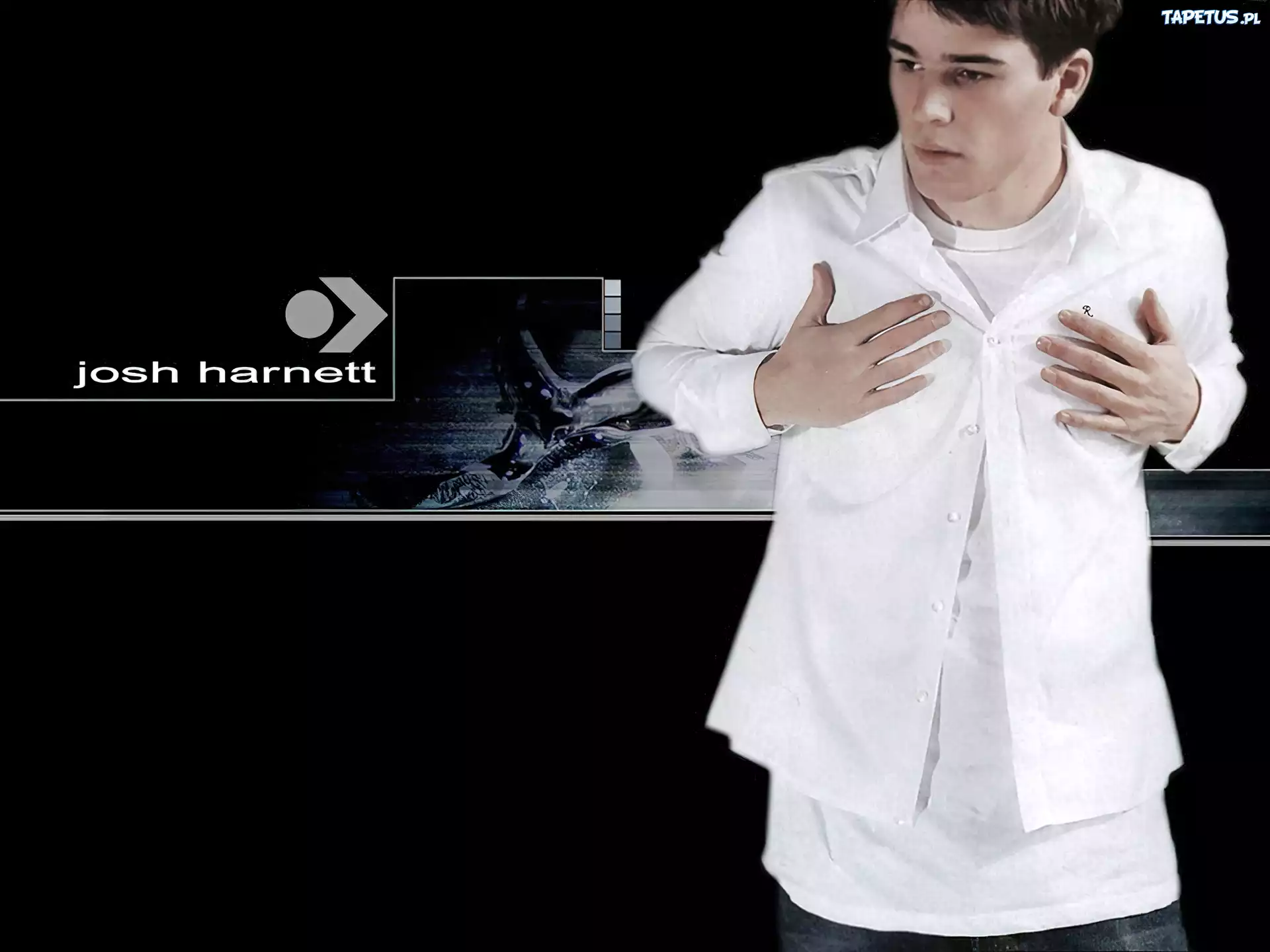 Josh Hartnett,biała koszula